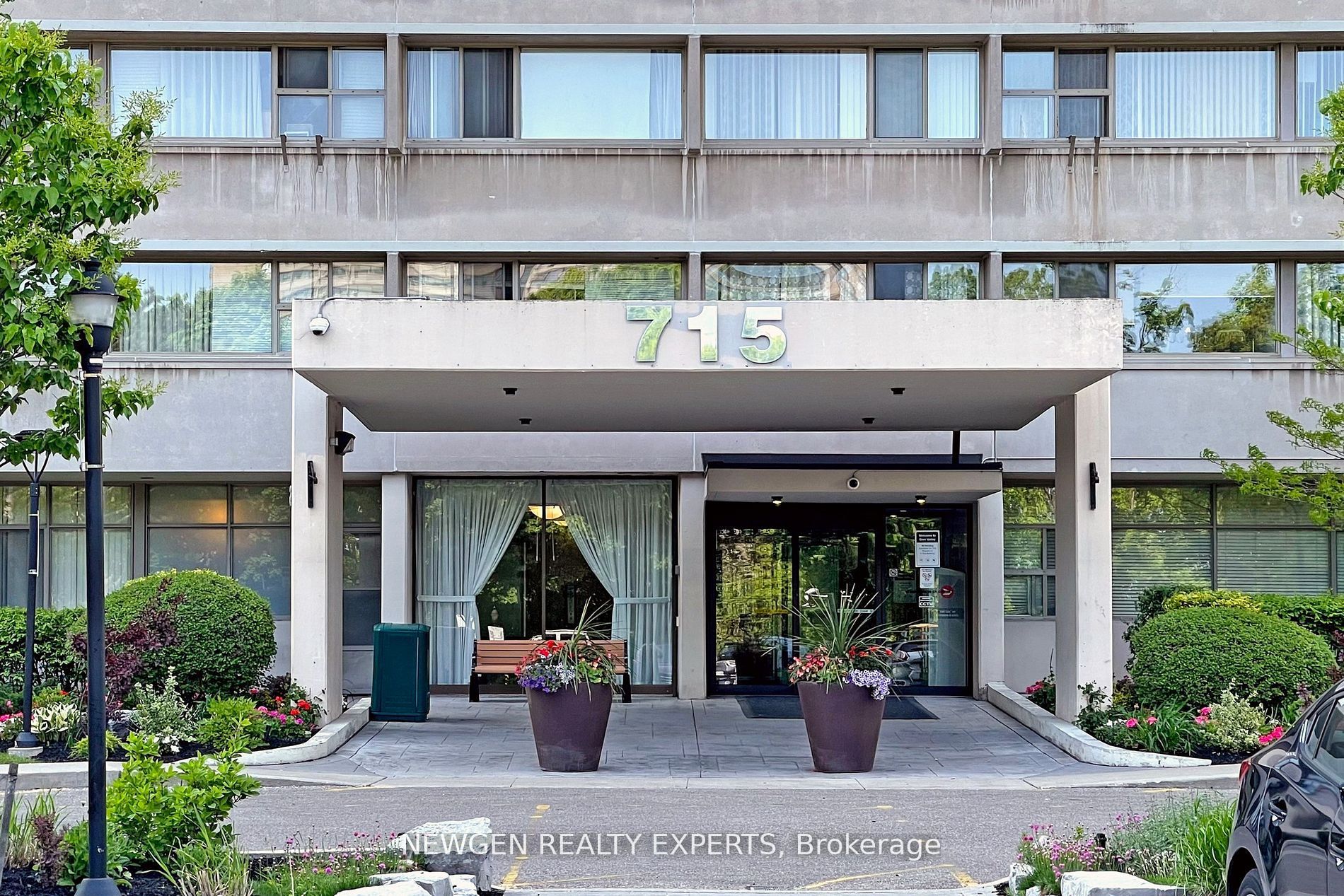 715 Don Mills Road 2103, Toronto, ON M3C 1S5 photo 2