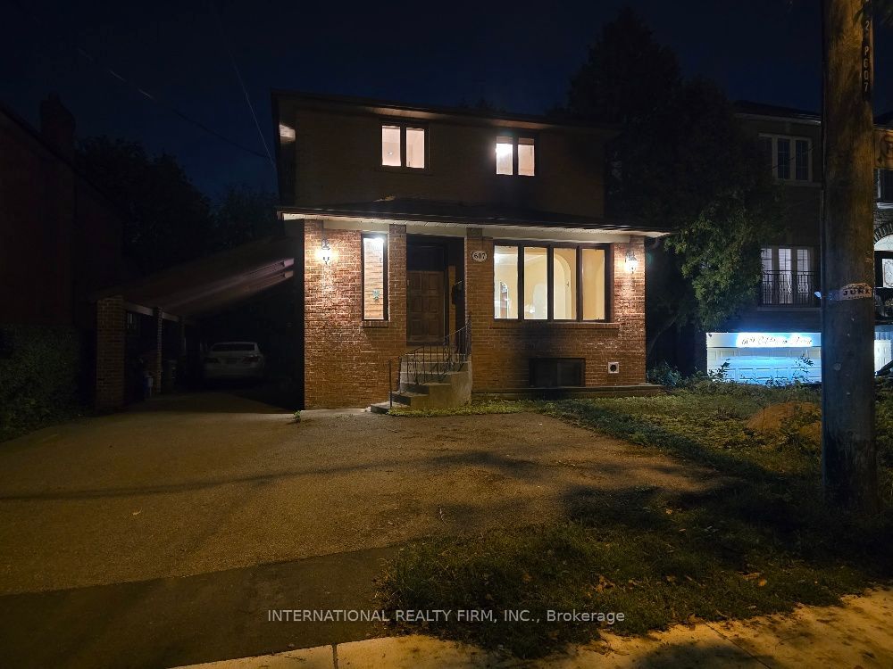607 Coldstream Avenue, Toronto, ON M6B 2L1 photo 3