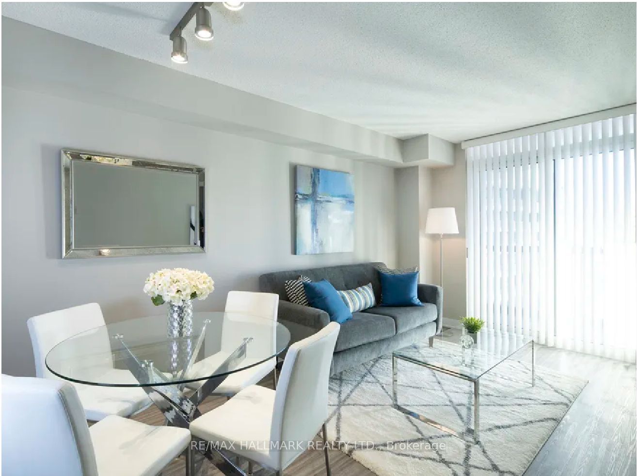 167 Church Street 1806, Toronto, ON M5B 1Y6 photo 3