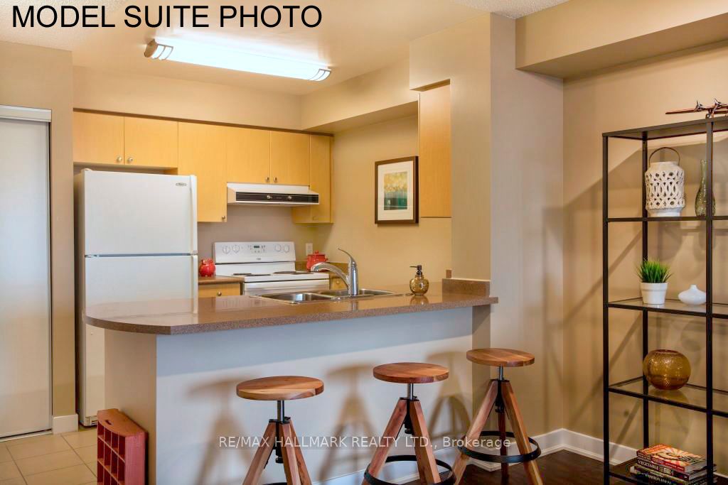 167 Church Street 1806, Toronto, ON M5B 1Y6 photo 4