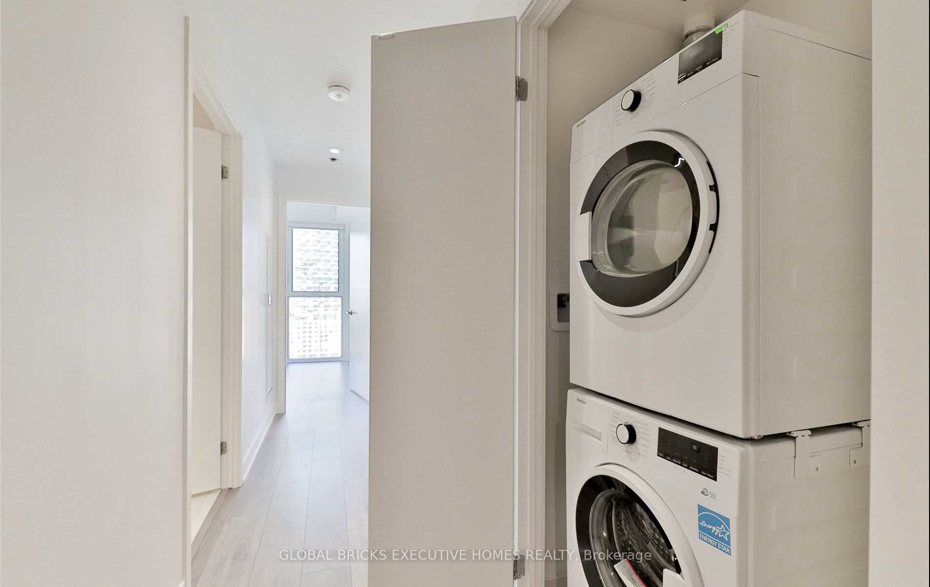 20 Richardson Street 2603, Toronto, ON M5A 0S6 photo 3