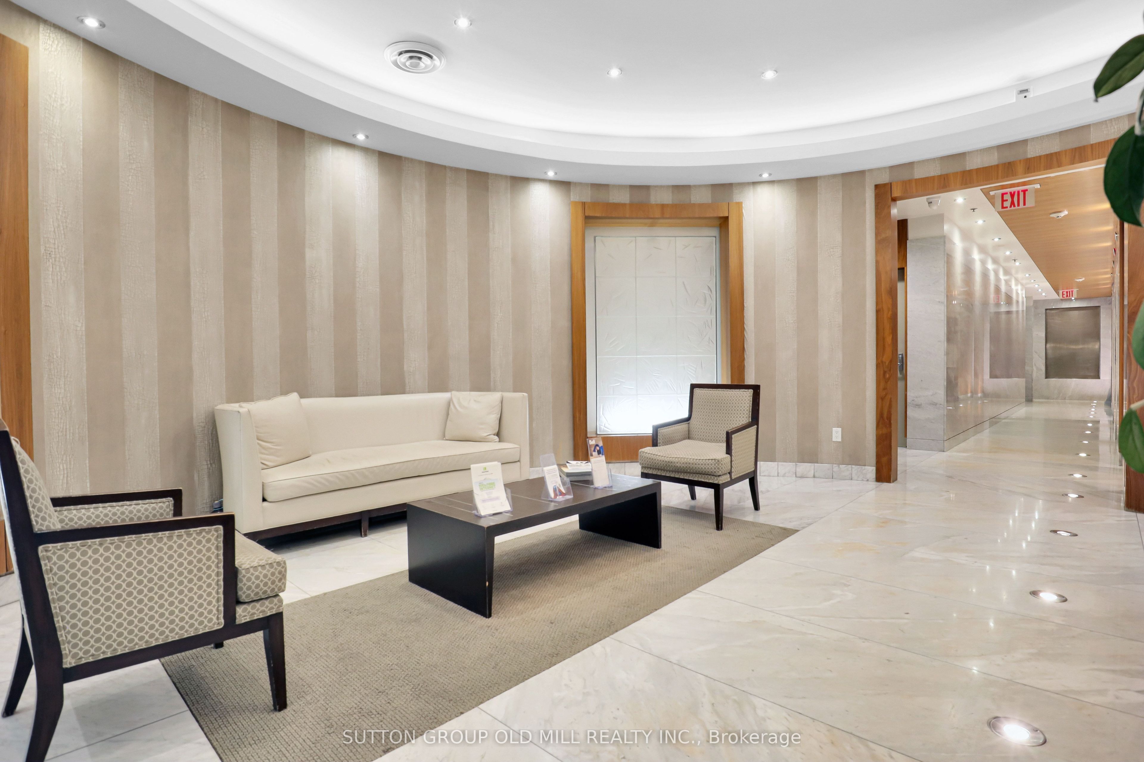 85 Bloor Street E 1207, Toronto, ON M4W 3Y1 photo 4