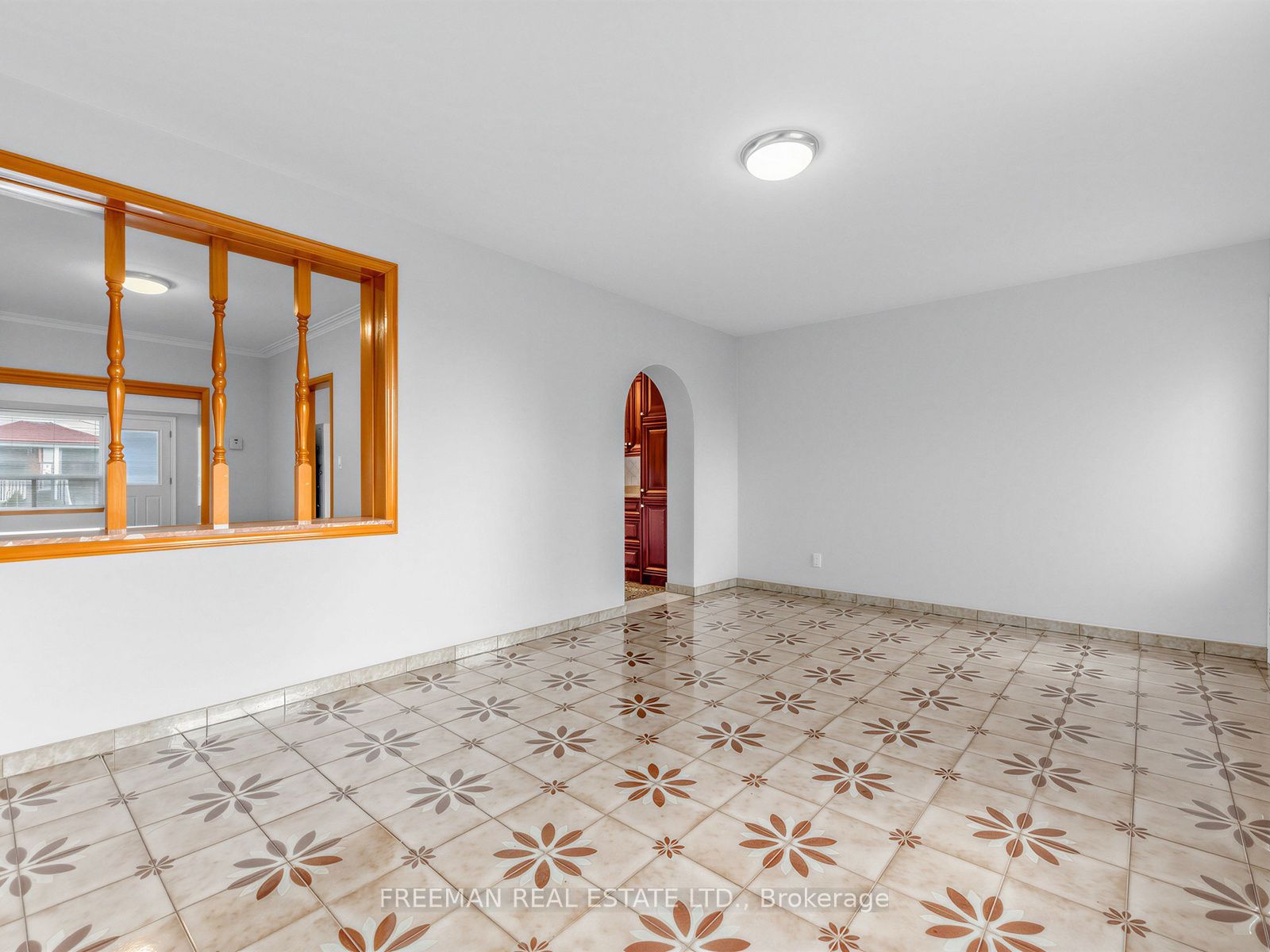 380 Glenholme Avenue, Toronto, ON M6E 3E5 photo 5