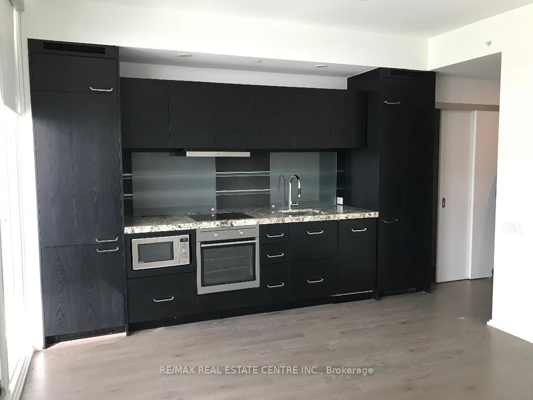 45 Charles Street 4703, Toronto, ON M4Y 0B8 photo 3
