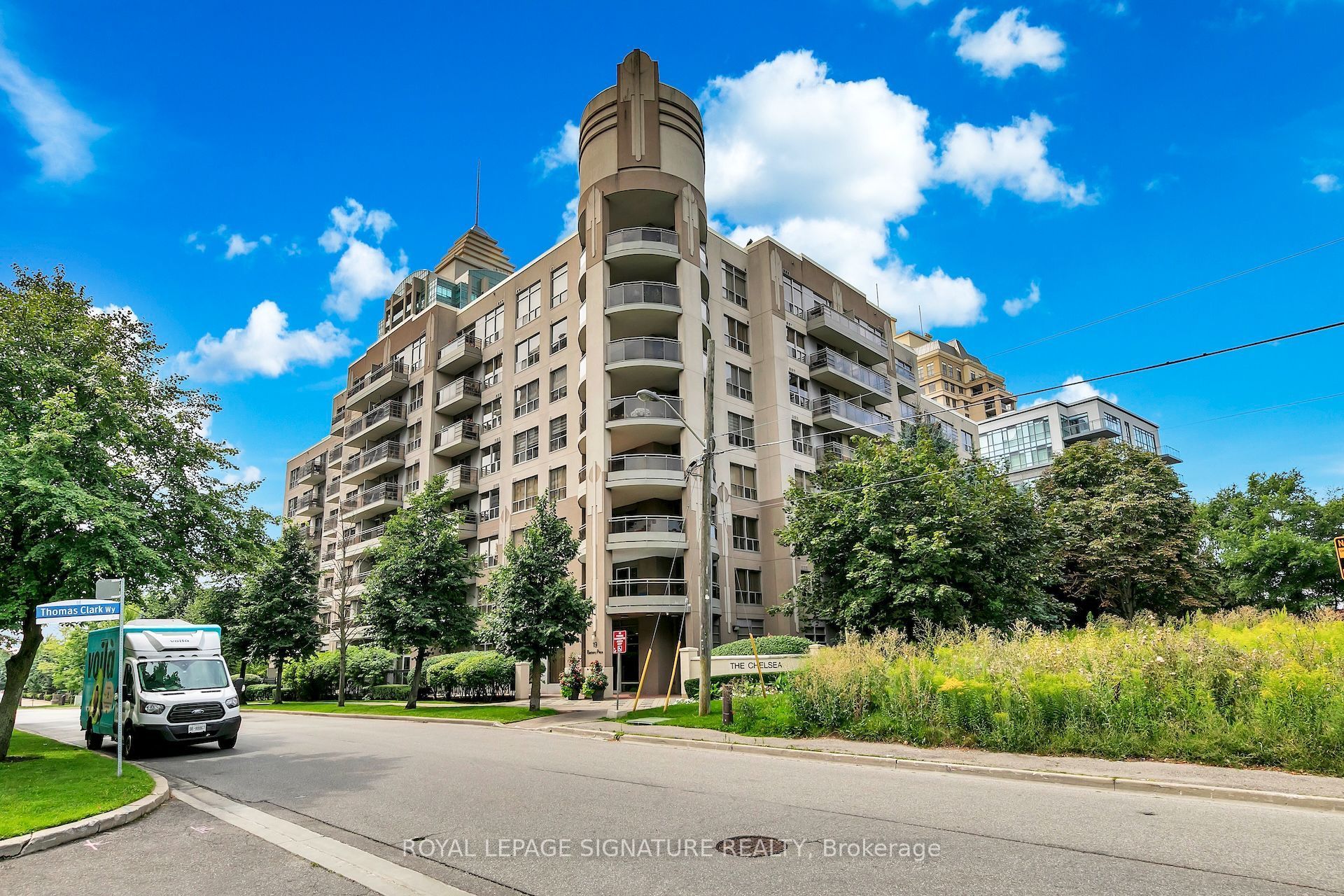 19 Barberry Place 108, Toronto, ON M2K 3E3 photo 4