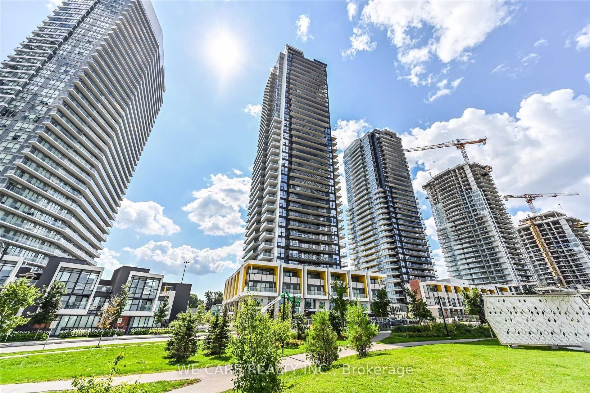 95 Mcmahon Drive 4006, Toronto, ON M2K 0H2