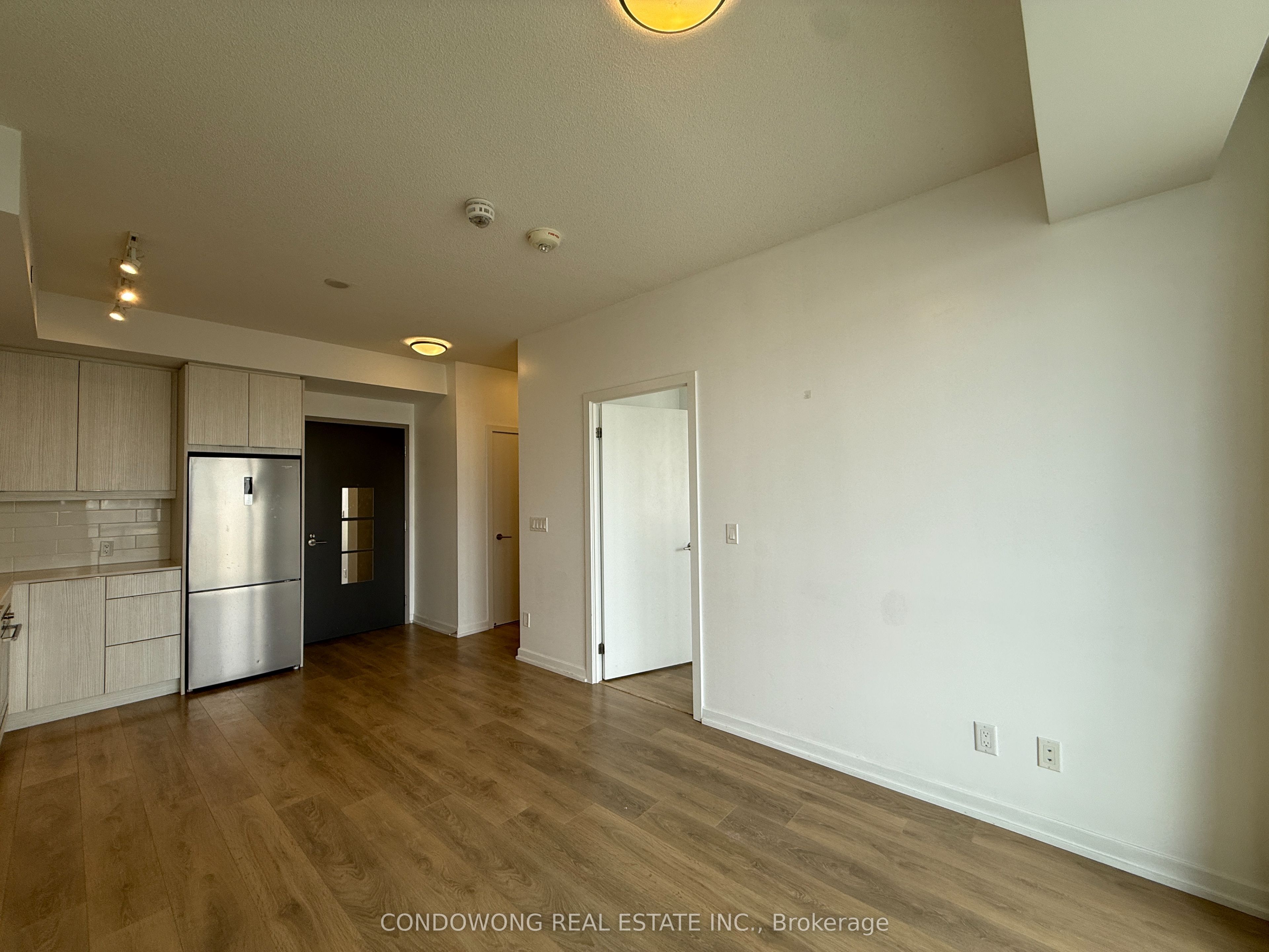 32 Forest Manor Road 409, Toronto, ON M2J 0H2 photo 4