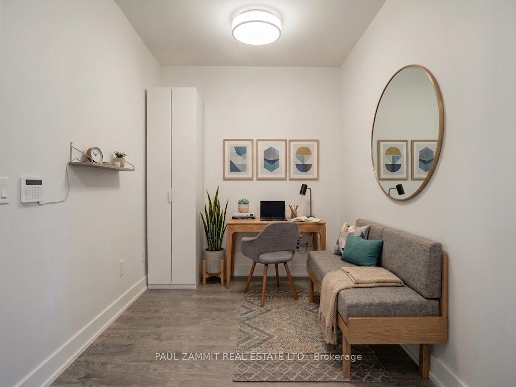 80 Vanauley Street 210, Toronto, ON M5T 0C9 photo 3