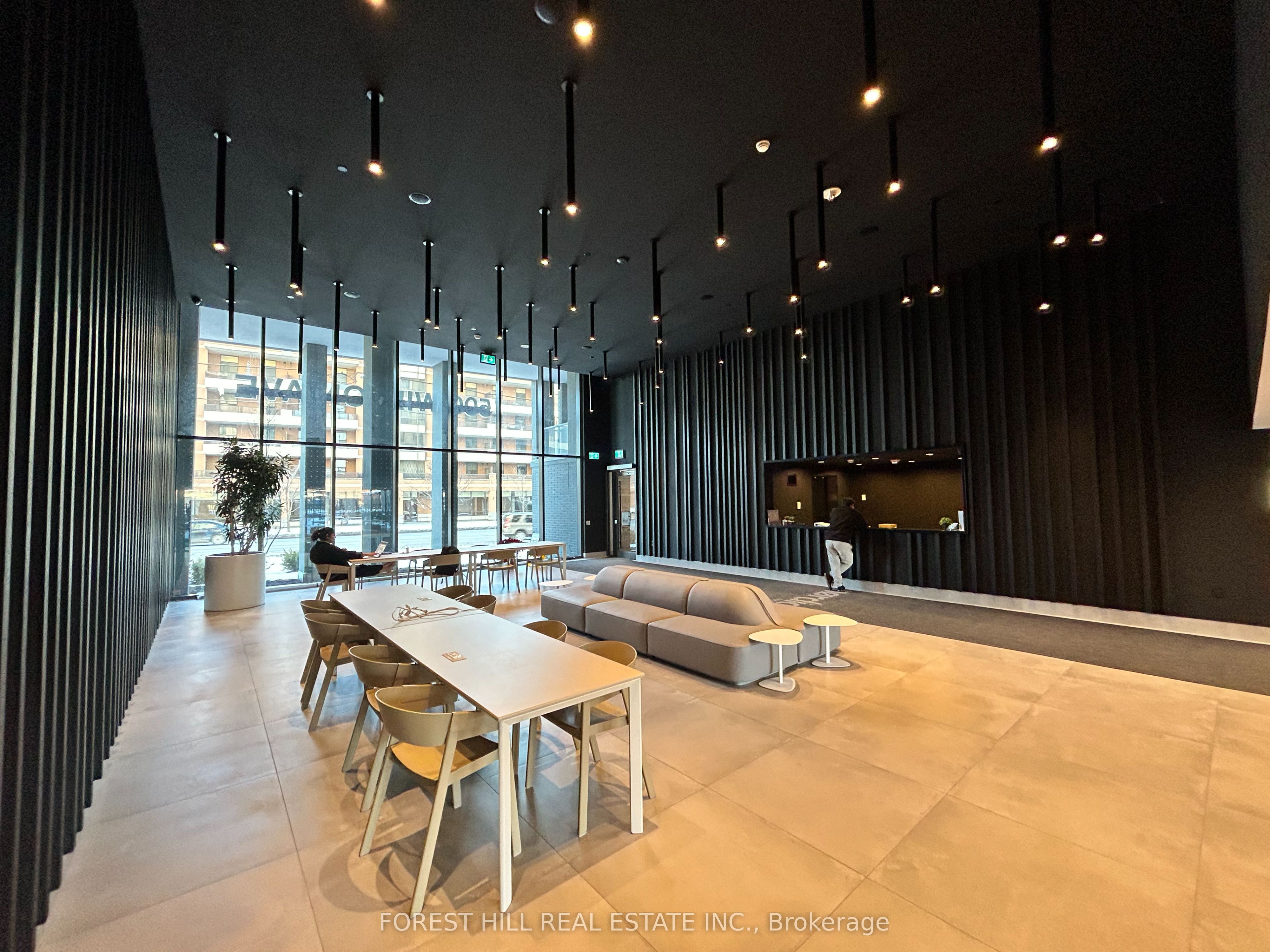 500 Wilson Avenue 543, Toronto, ON M3H 0E5 photo 2