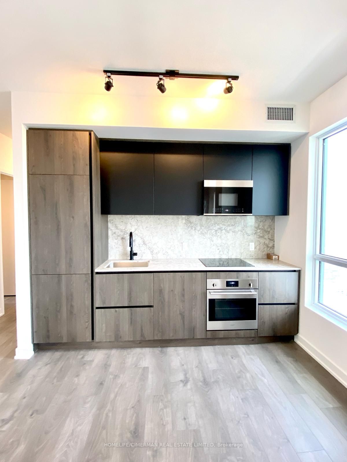 108 PETER Street 4902, Toronto, ON M5V 2G7 photo 3