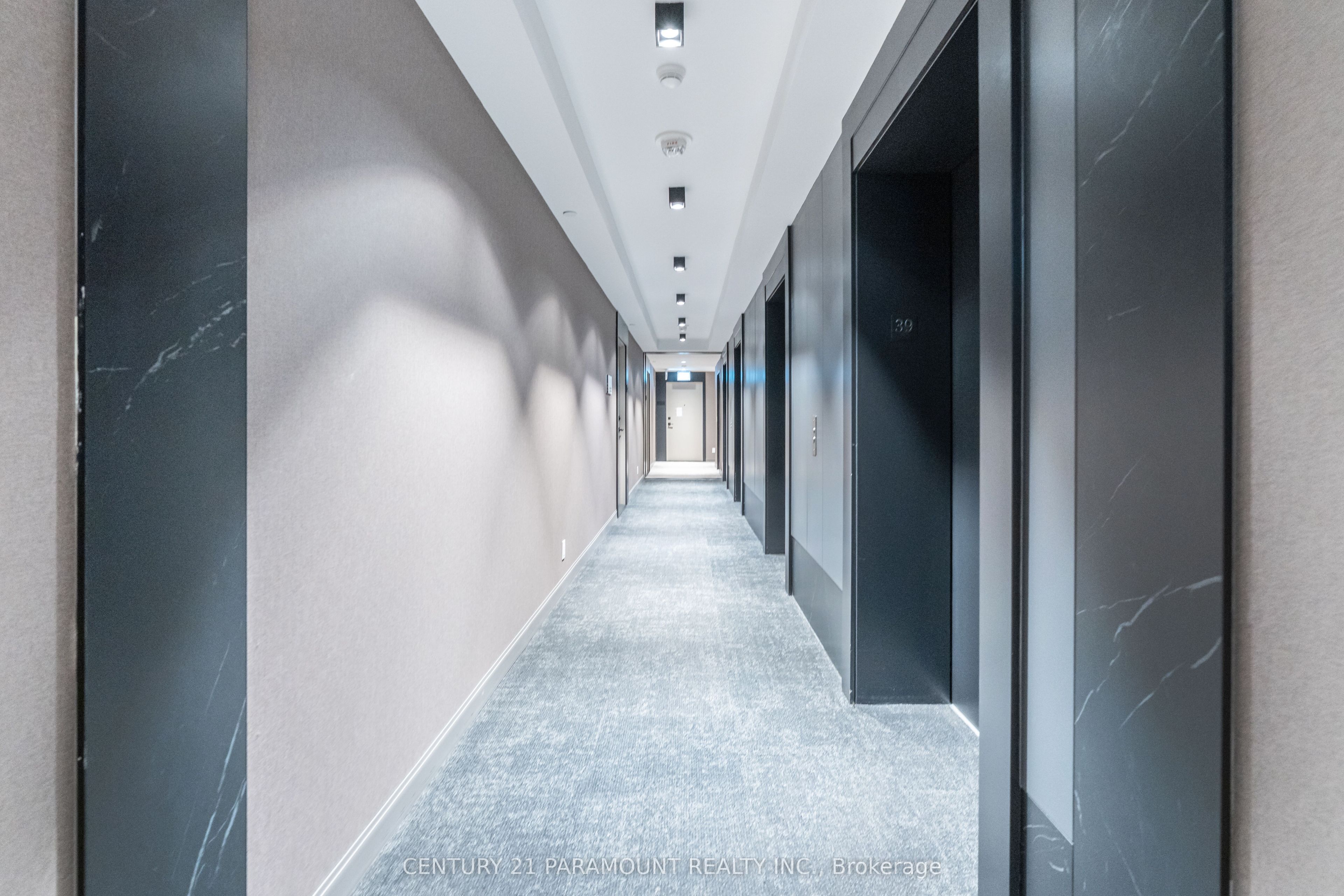 55 Mercer Street 3902, Toronto, ON M5V 0W4 photo 4