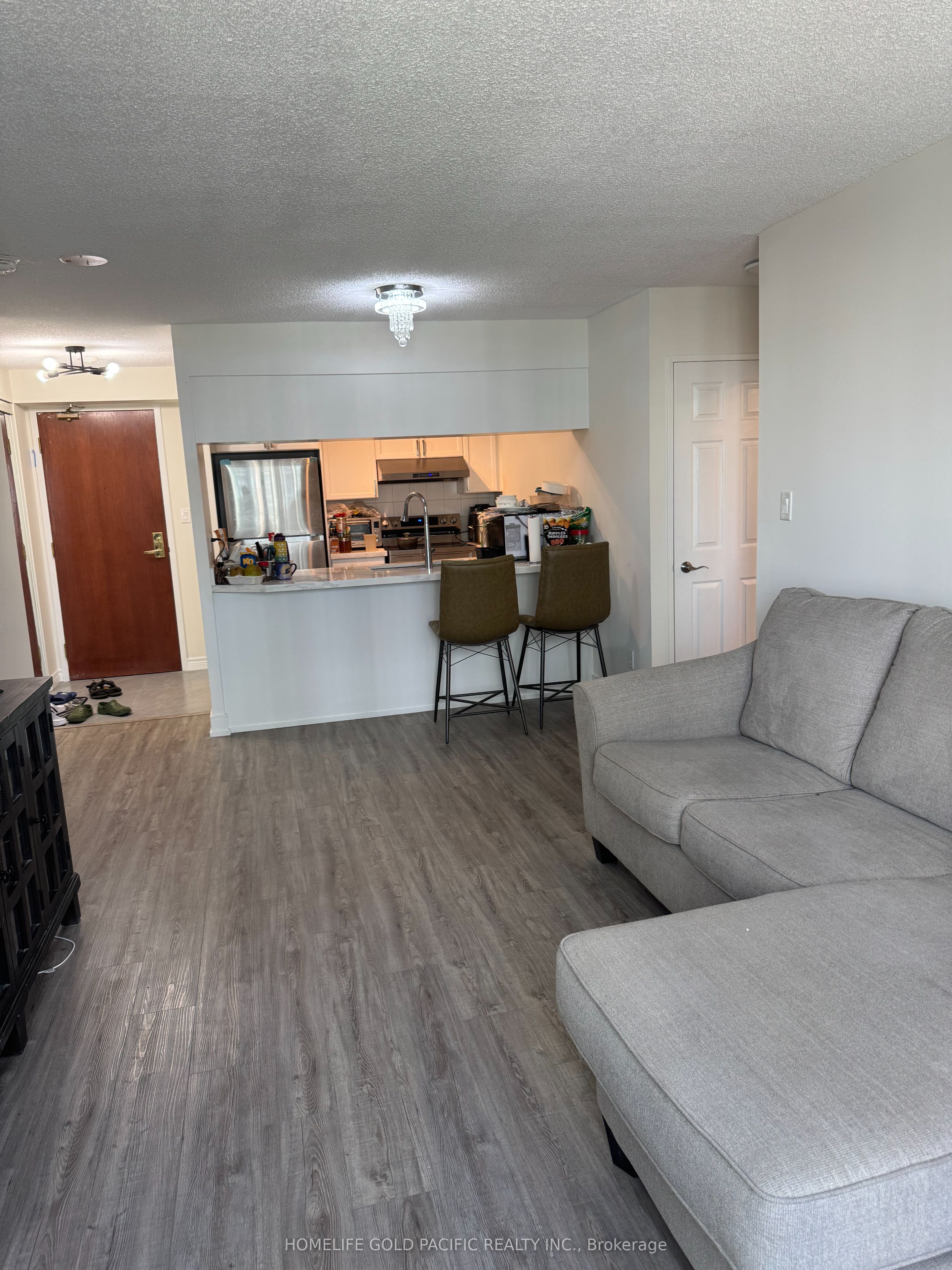 28 Empress Avenue 1716, Toronto, ON M2N 6Z7 photo 2