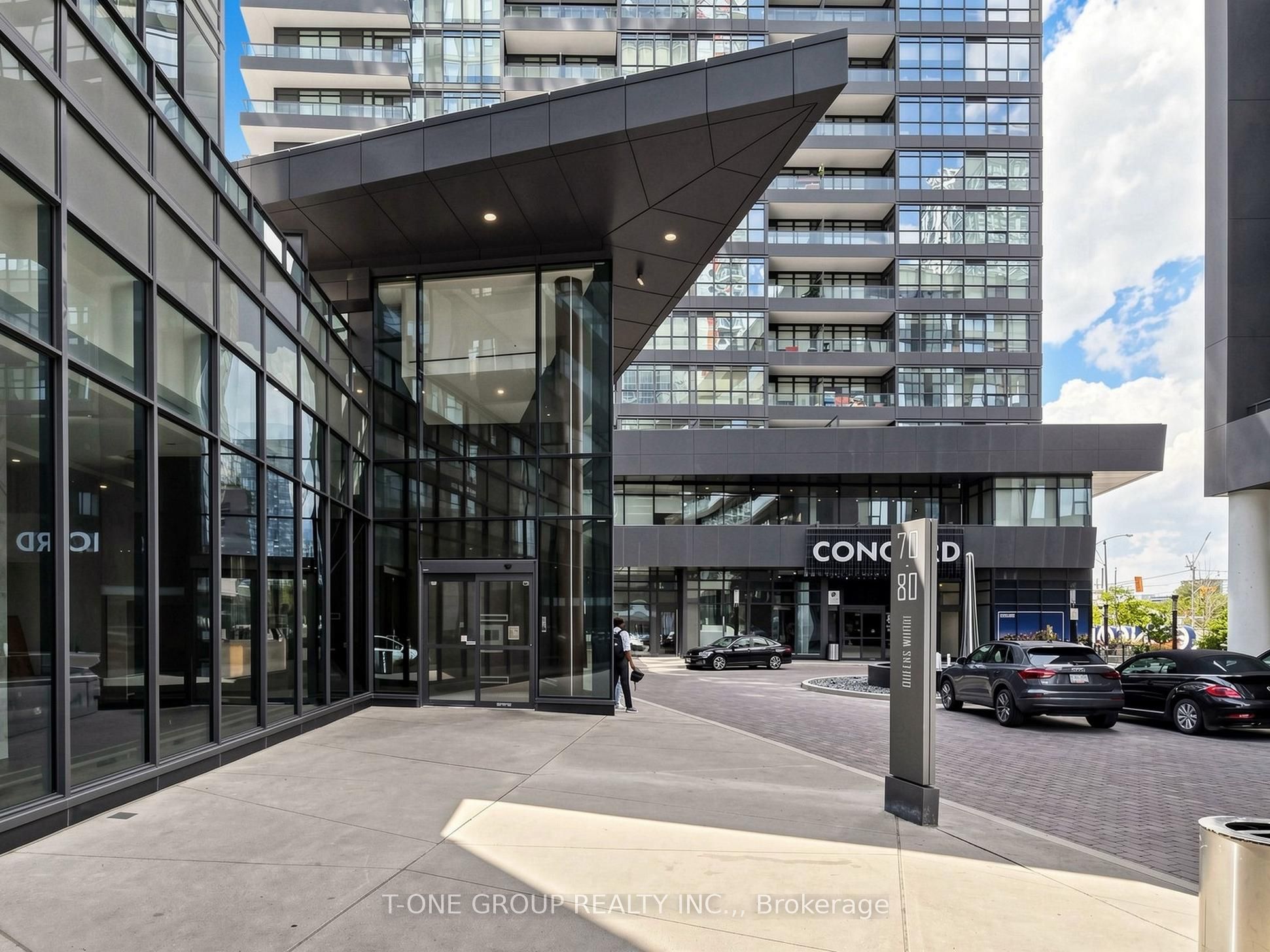80 Queens Wharf Road 309, Toronto, ON M5V 0J3 photo 4