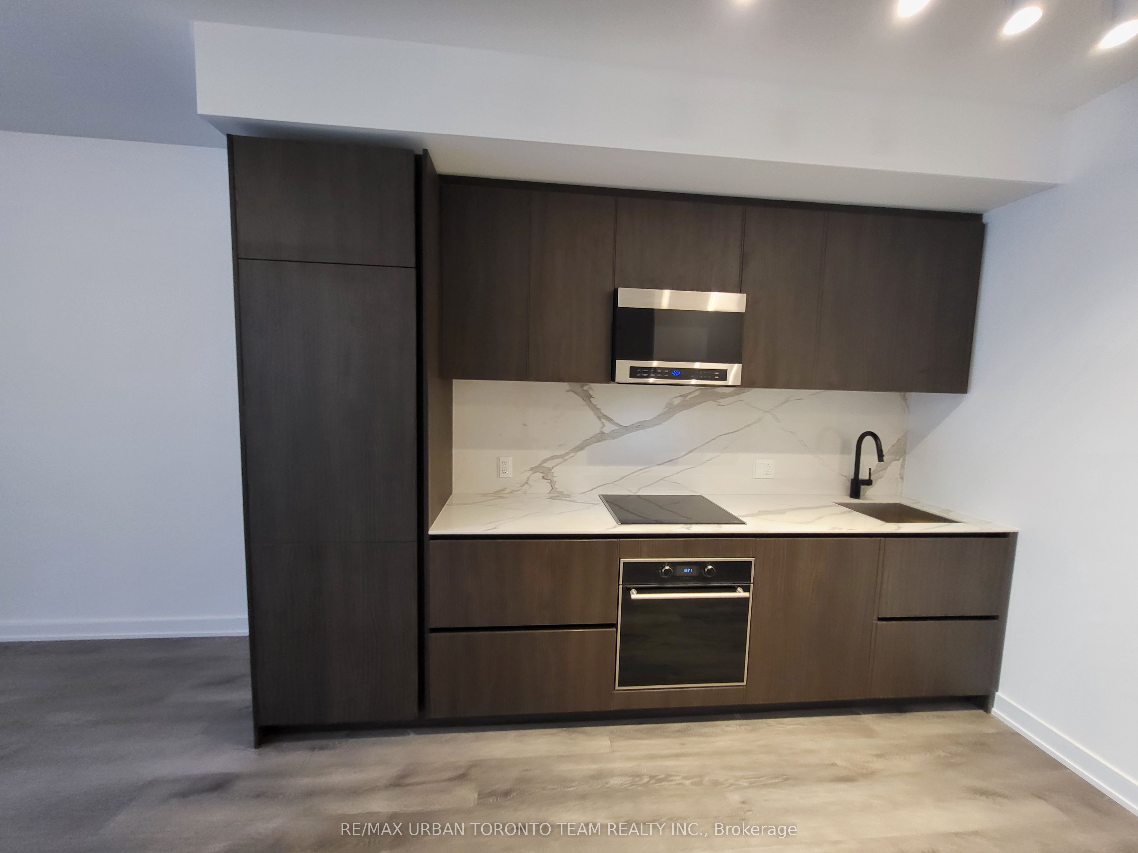 117 broadway Avenue Th125, Toronto, ON M4P 1V3 photo 4