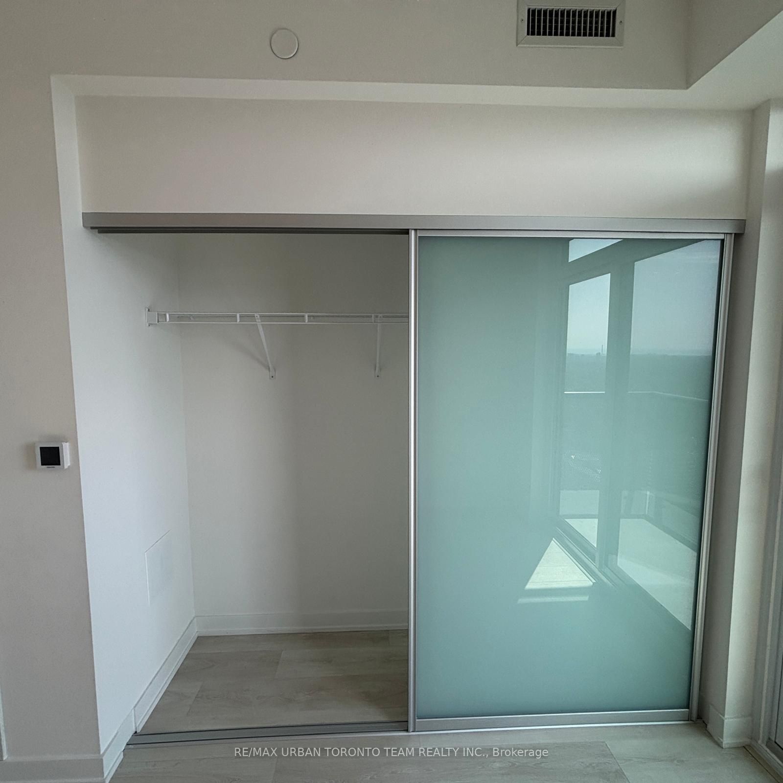 117 Broadway Avenue 3610, Toronto, ON M4P 1V3 photo 5