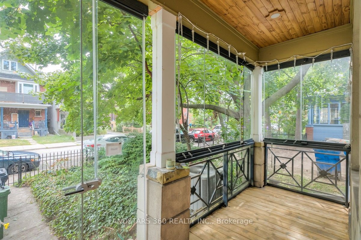 196 Brunswick Avenue, Toronto, ON M5S 2M5 photo 4