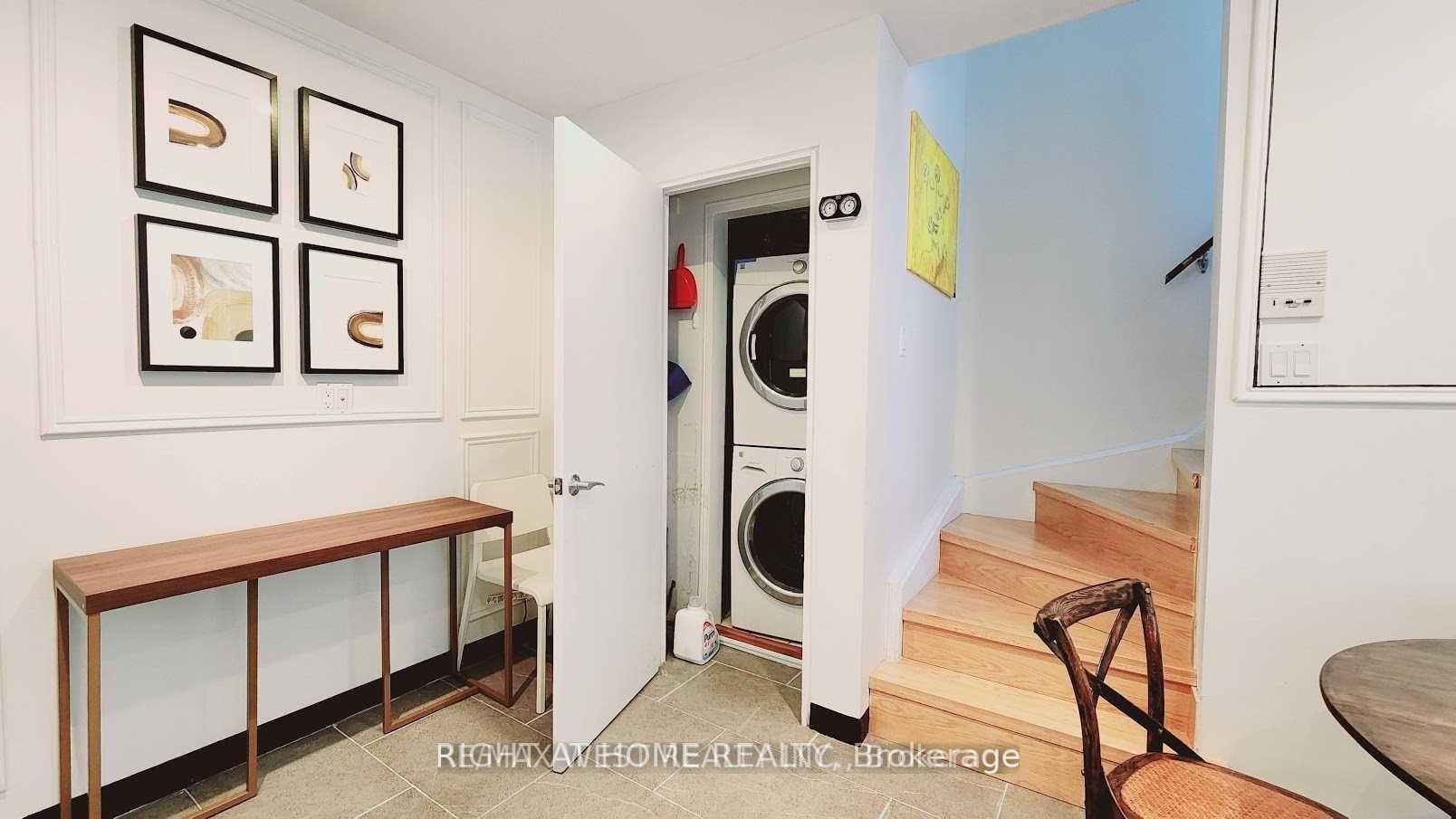 388 Manning Avenue Unit C, Toronto, ON M6G 2V7 photo 5
