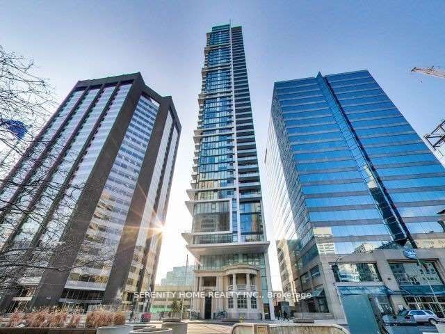 426 University Avenue 1003, Toronto, ON M5G 1S9