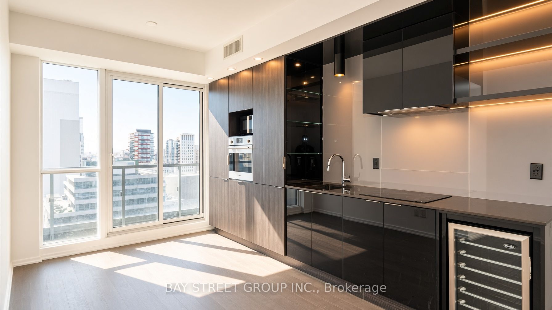 70 Temperance Street 2012, Toronto, ON M5H 0B1 photo 5
