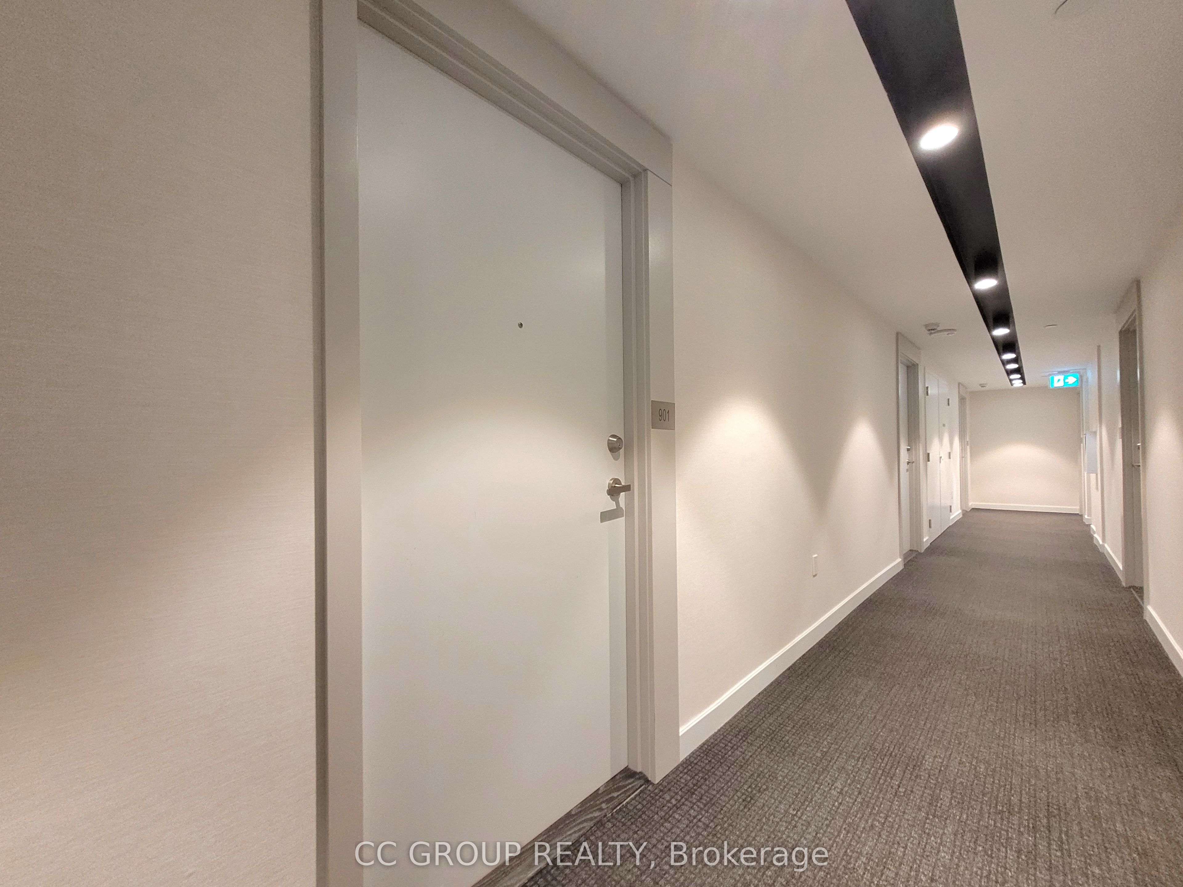 99 Broadway Avenue 901, Toronto, ON M4P 0E3 photo 5