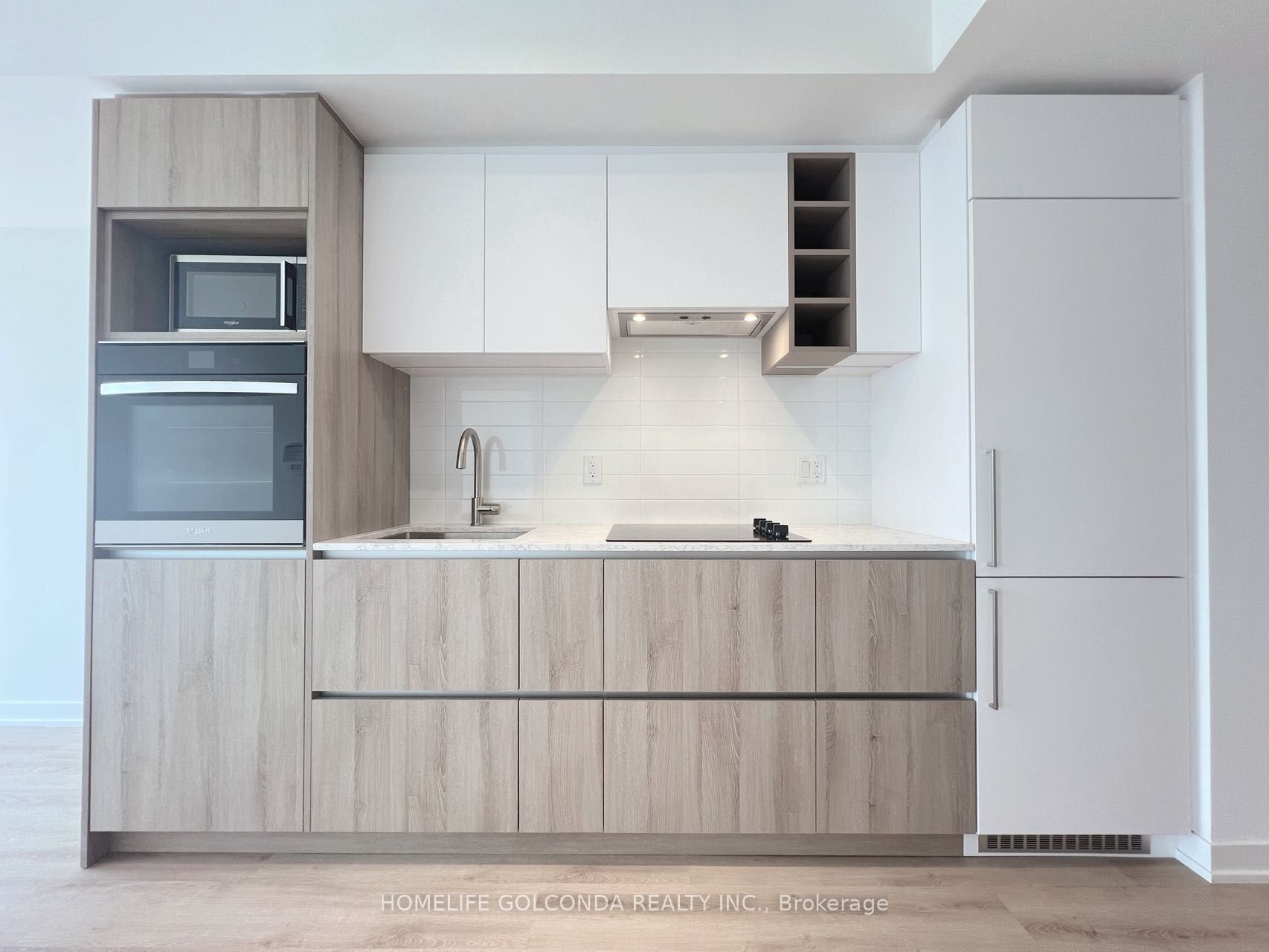 319 Jarvis Street 4216, Toronto, ON M5B 0C8 photo 3