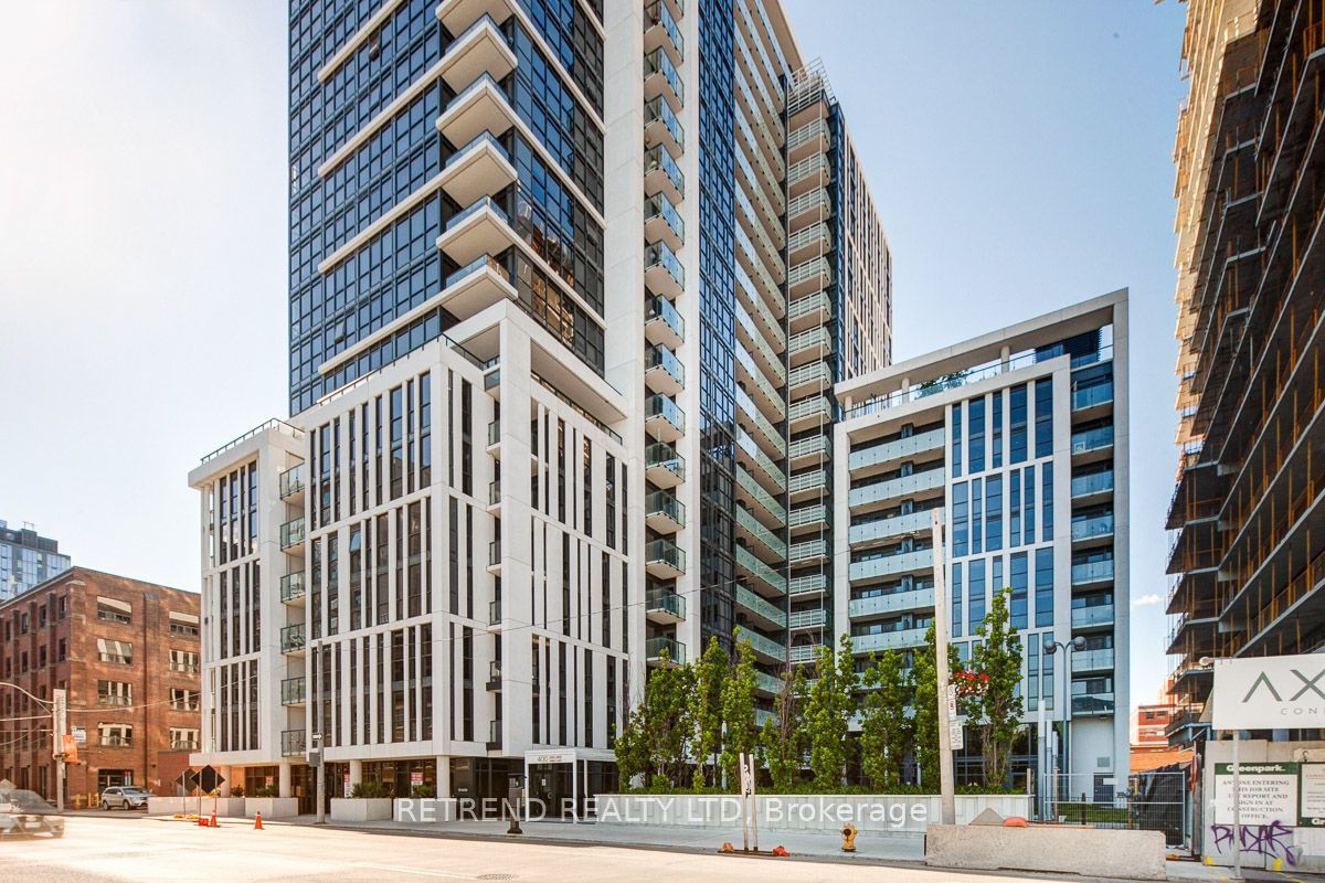 400 Adelaide Street E 2004, Toronto, ON M5A 4S3