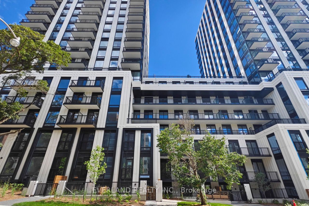 91 Montclair Avenue 717, Toronto, ON M5P 0B1