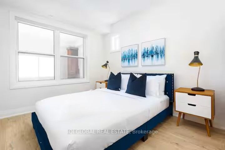 525 Ossington Avenue Mainfloor, Toronto, ON M6G 3T3 photo 5
