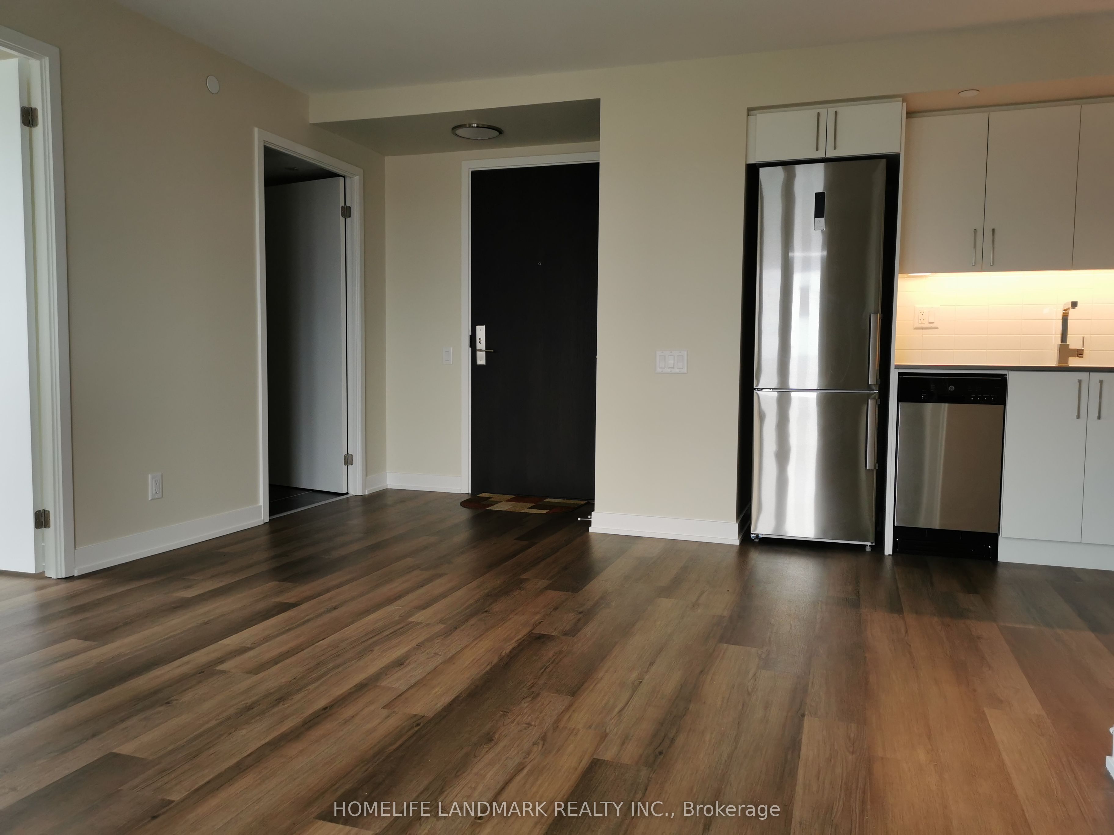 38 Monte Kwinter Court 1215, Toronto, ON M3H 0E2 photo 5