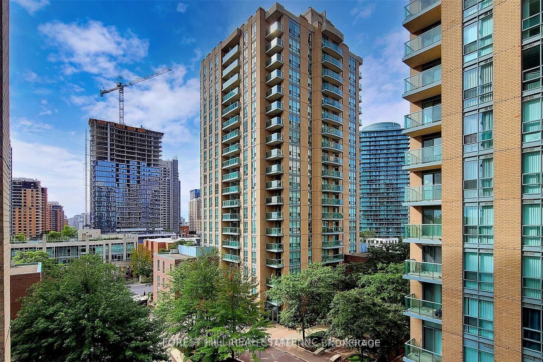 26 Olive Avenue 705, Toronto, ON M2N 4N5
