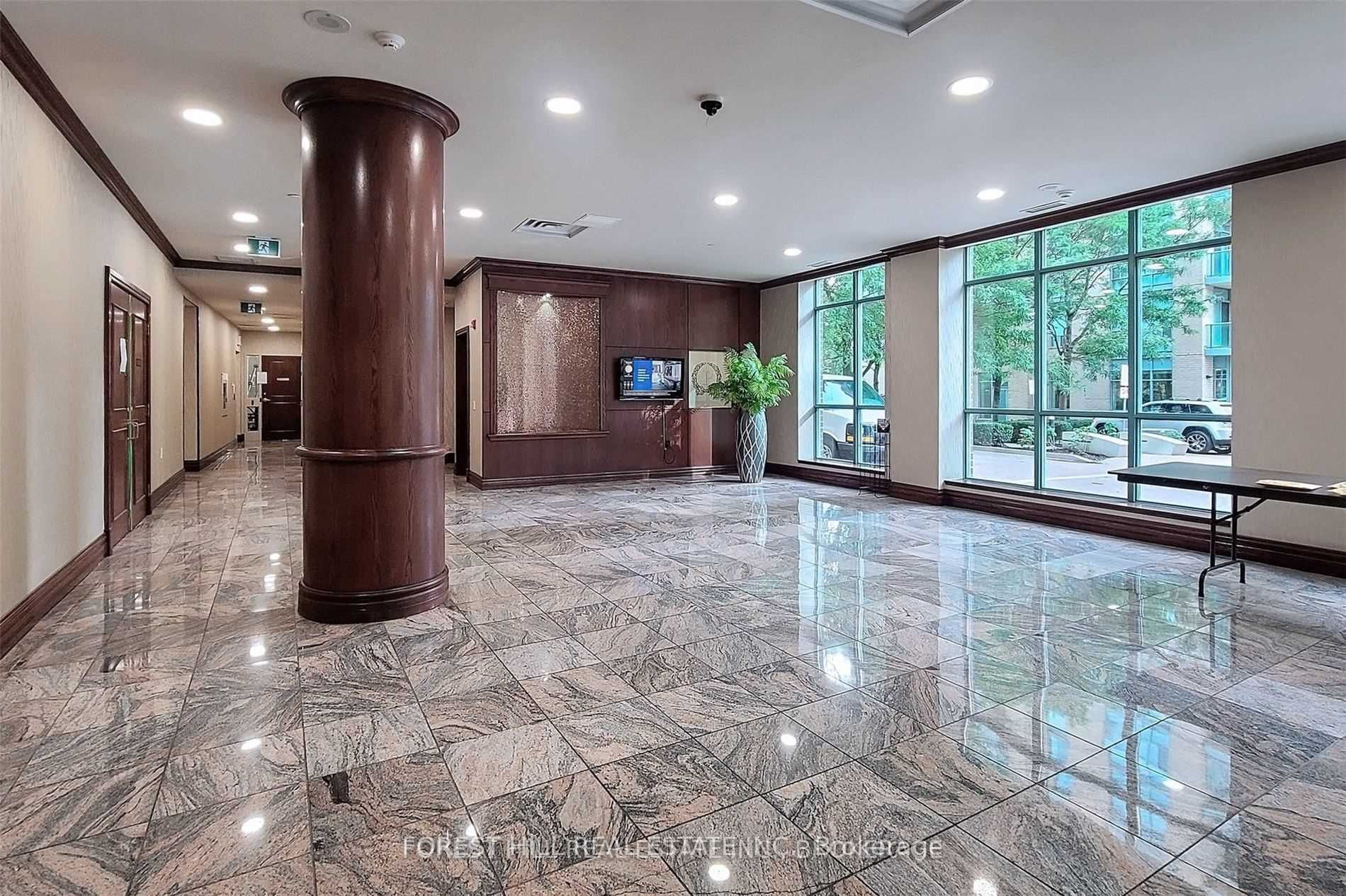 26 Olive Avenue 705, Toronto, ON M2N 4N5 photo 4