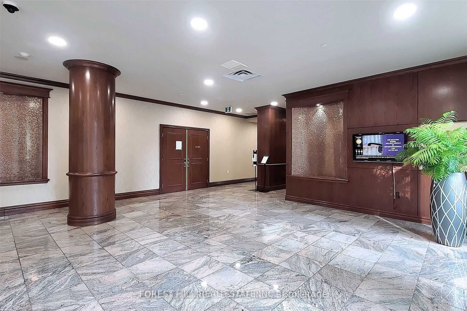 26 Olive Avenue 705, Toronto, ON M2N 4N5 photo 5