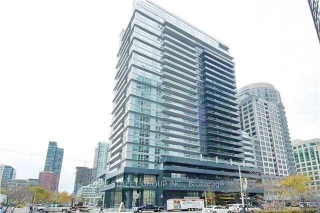 352 Front Street W 2217, Toronto, ON M5V 1B5