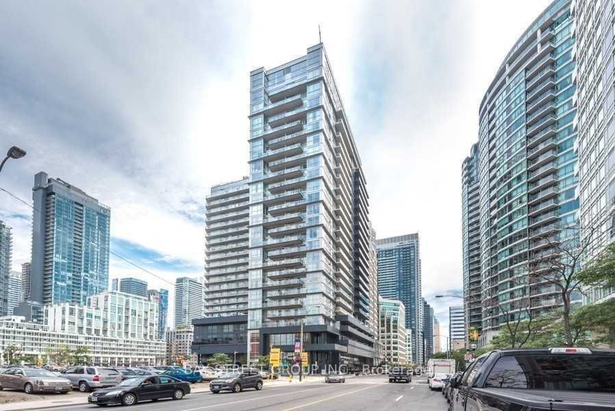 352 Front Street W 2217, Toronto, ON M5V 1B5 photo 2