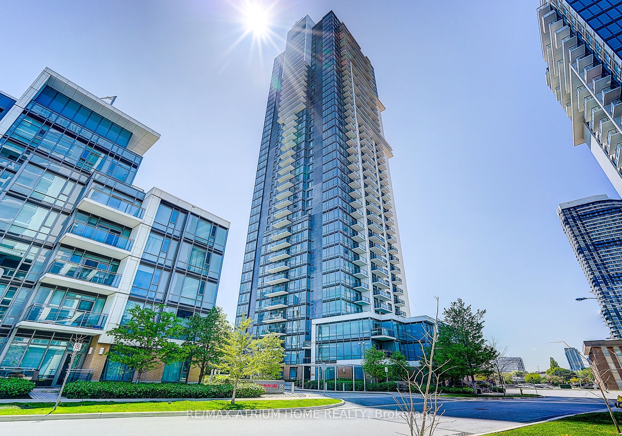 55 Ann O'reilly Road 810, Toronto, ON M2J 0E1 photo 2