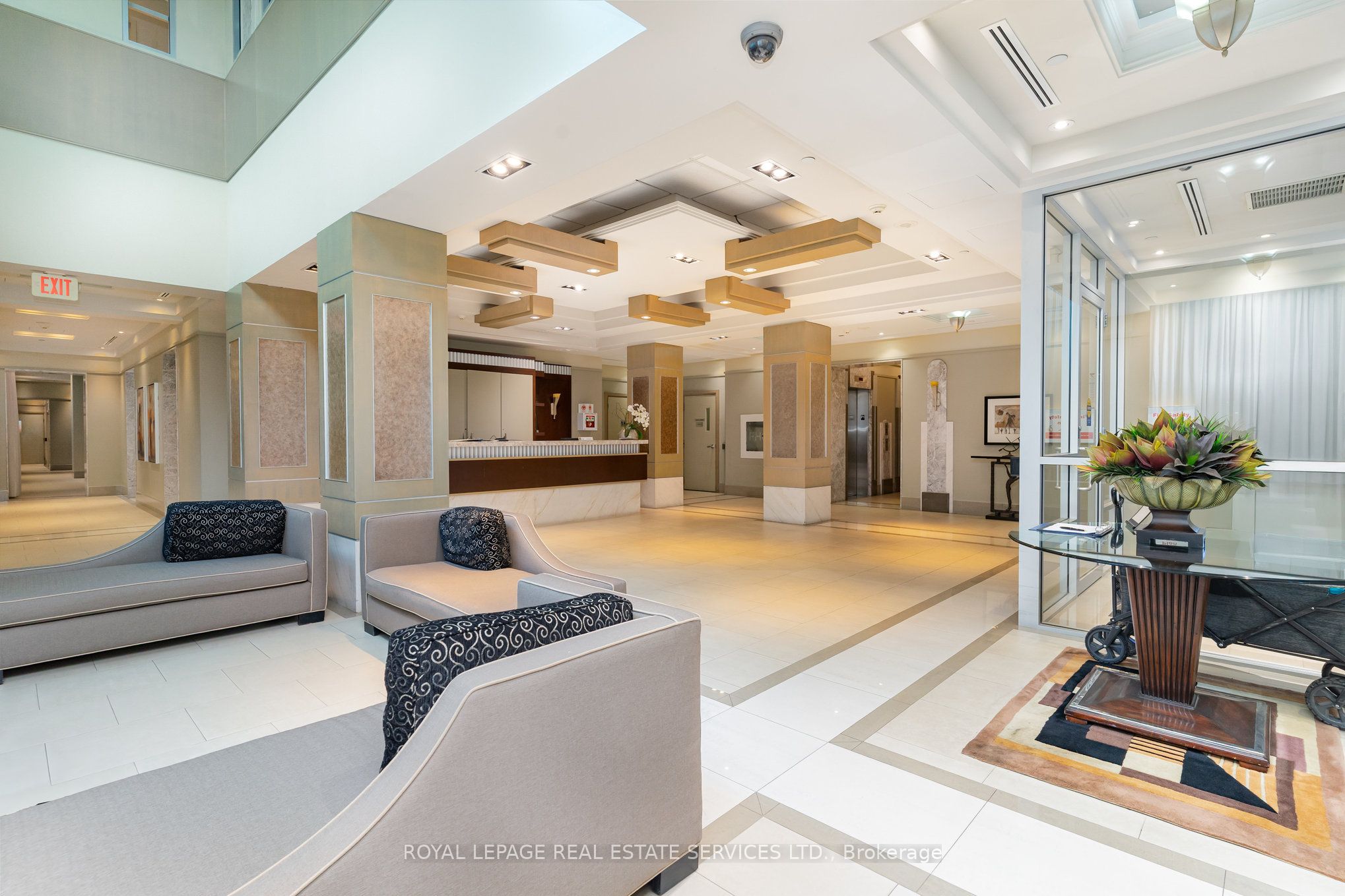 319 Merton Street E 1216, Toronto, ON M4S 1A5 photo 3