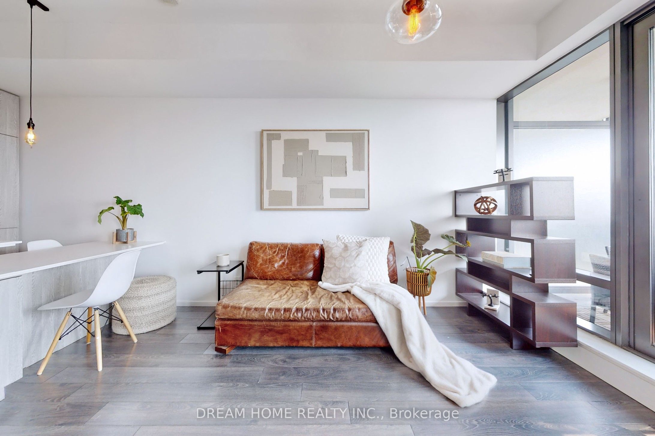 5 St Joseph Street 3801, Toronto, ON M4Y 0B6 photo 4