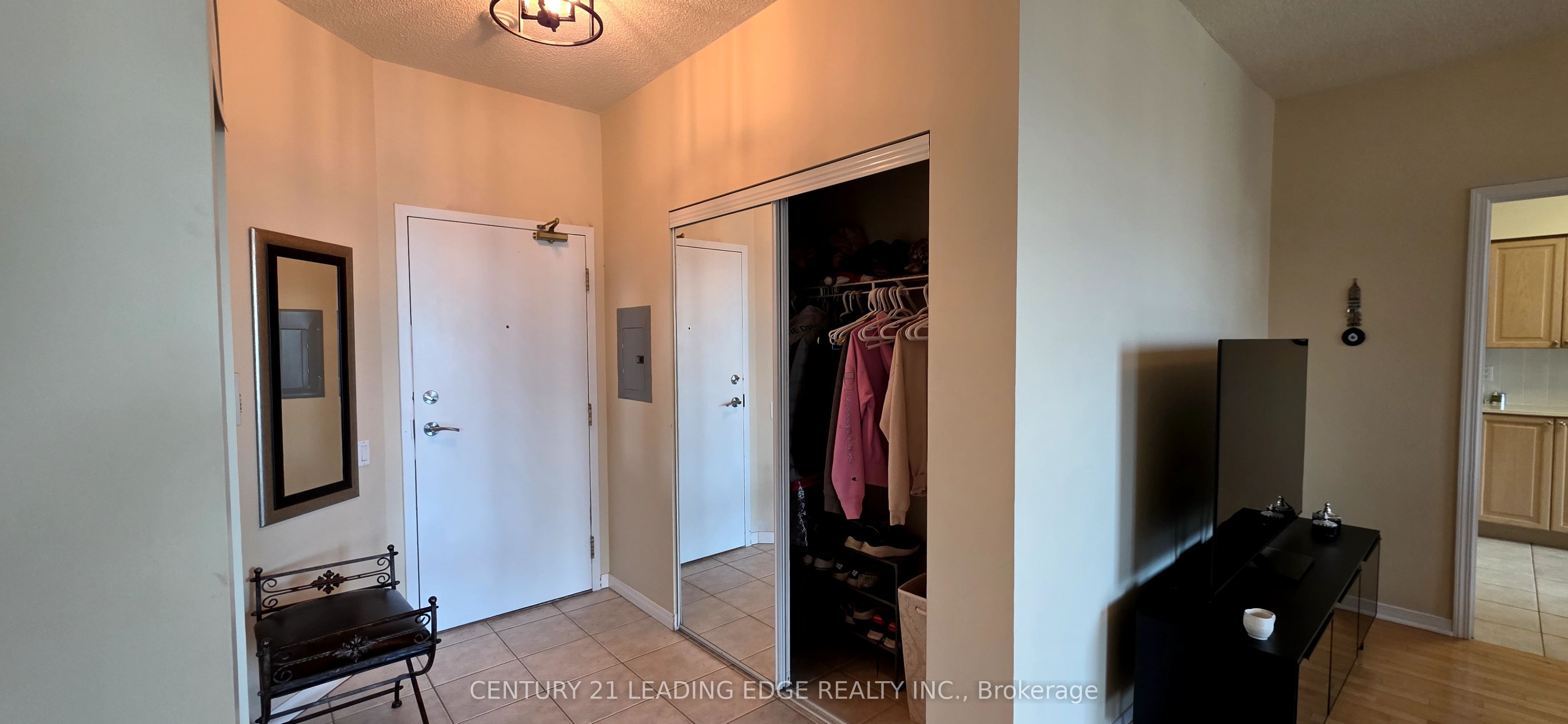 33 Empress Avenue Ph203, Toronto, ON M2N 6Y7 photo 3