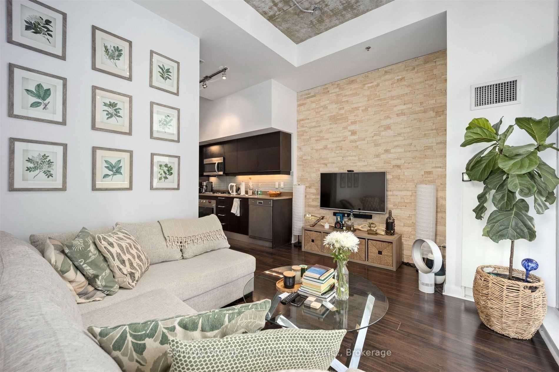 375 King Street W 1604, Toronto, ON M5V 1K1 photo 2