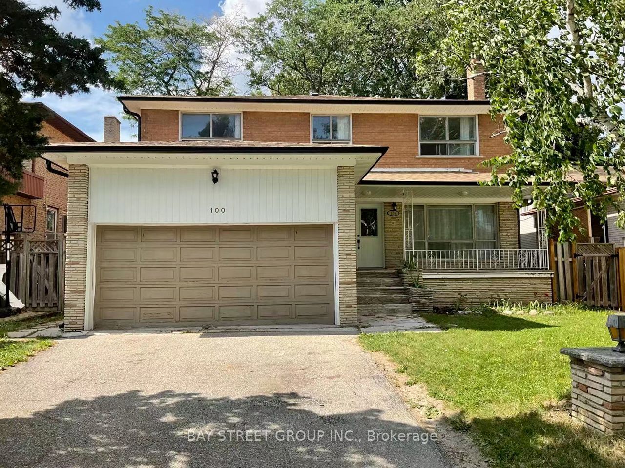 100 Charlton Boulevard Bsmt, Toronto, ON M2M 1B9