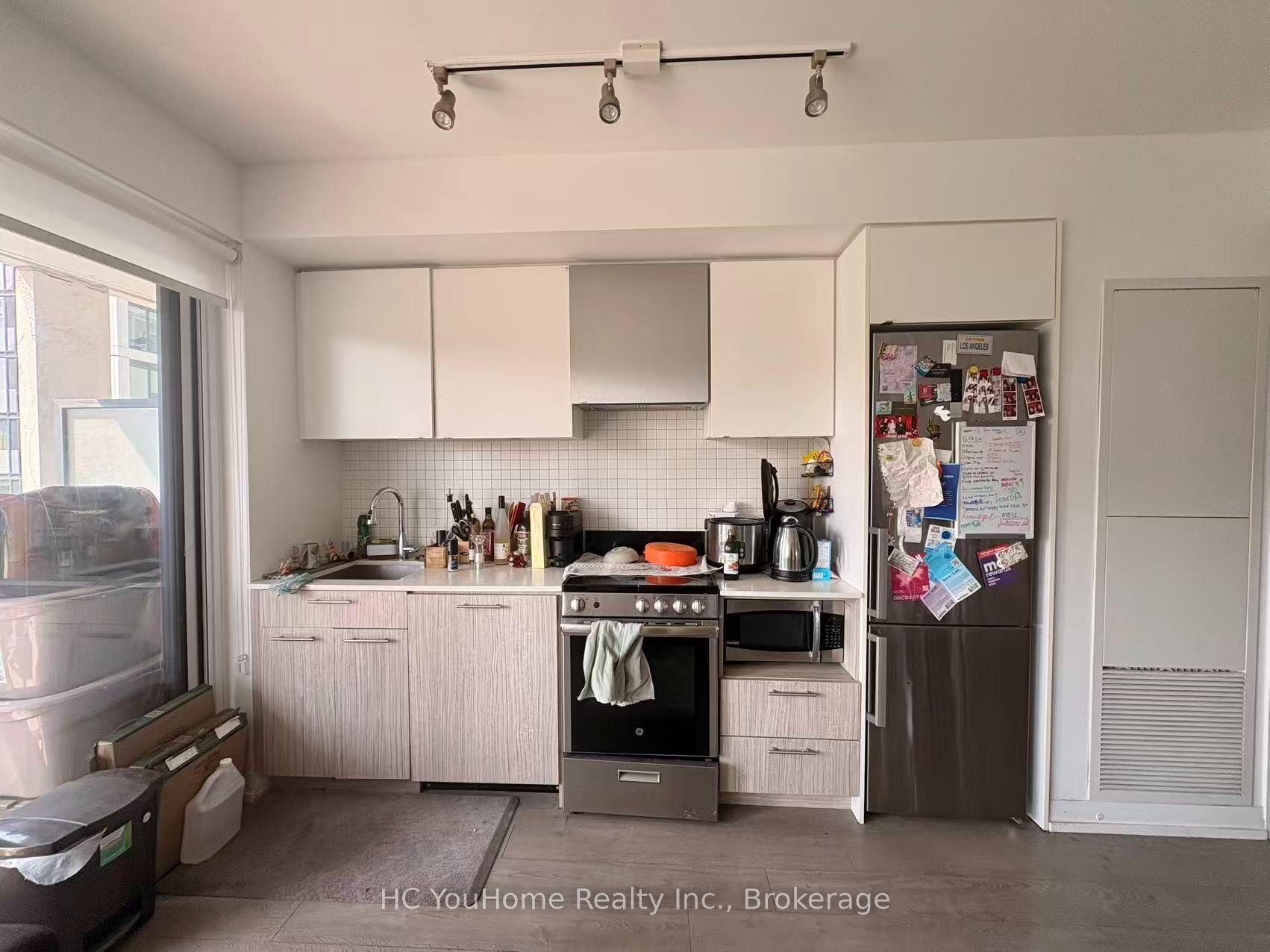 251 Jarvis Street 816, Toronto, ON M5B 0C3 photo 4
