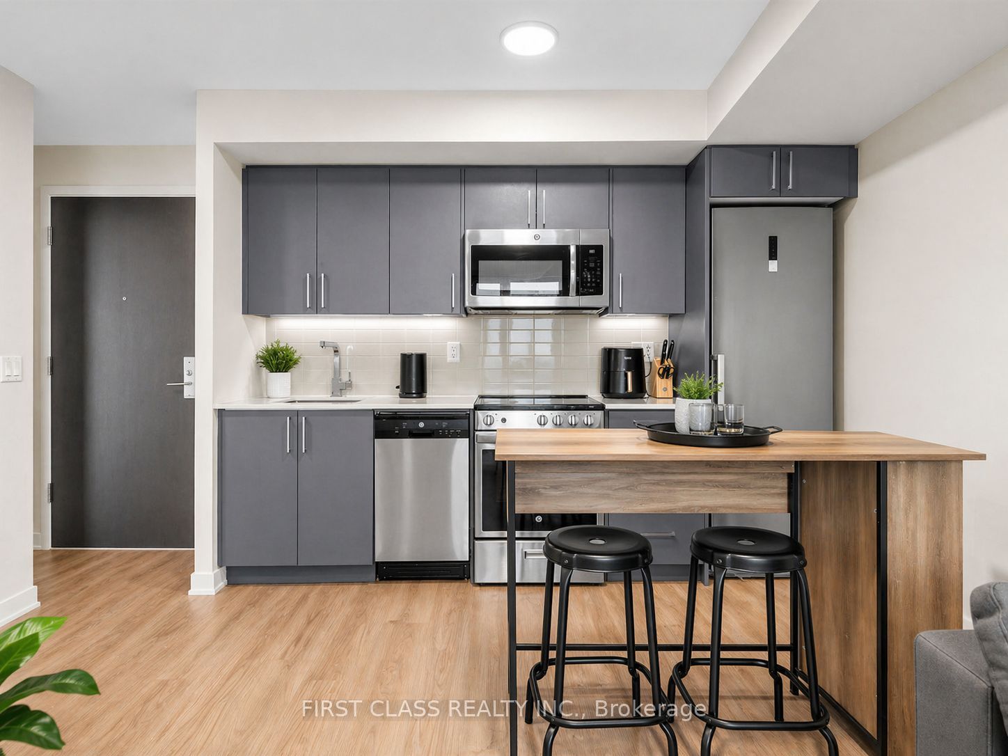 38 Monte Kwinter Court 616, Toronto, ON M3H 0E2 photo 5