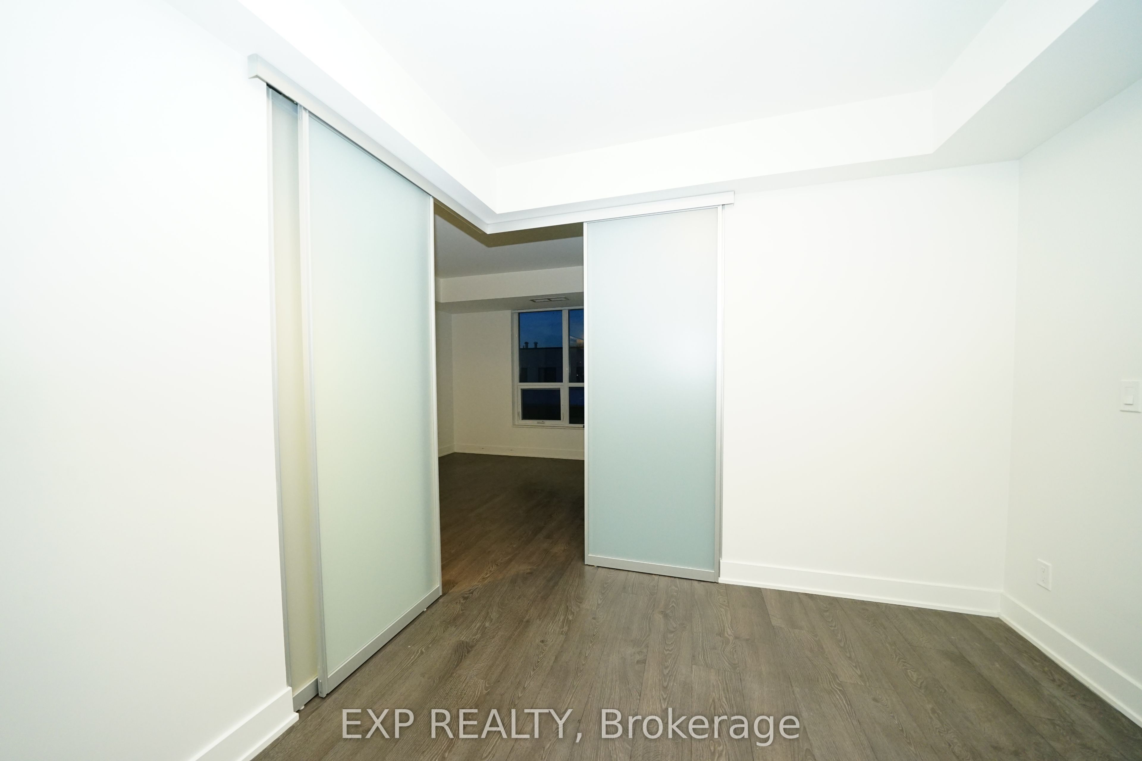 38 Cameron Street 307, Toronto, ON M2N 0C3 photo 4