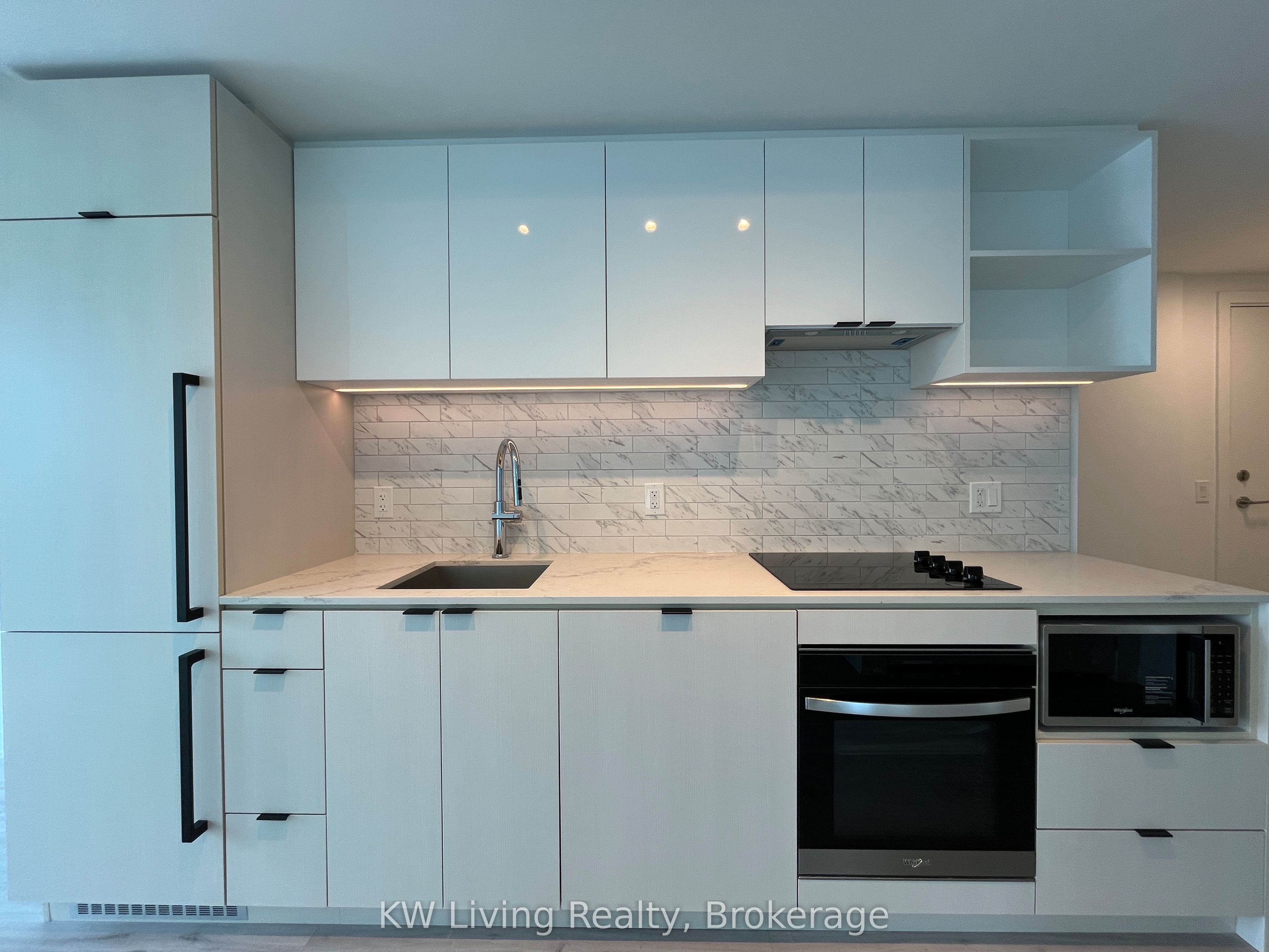 252 Church Street 5711, Toronto, ON M5B 0E6 photo 2