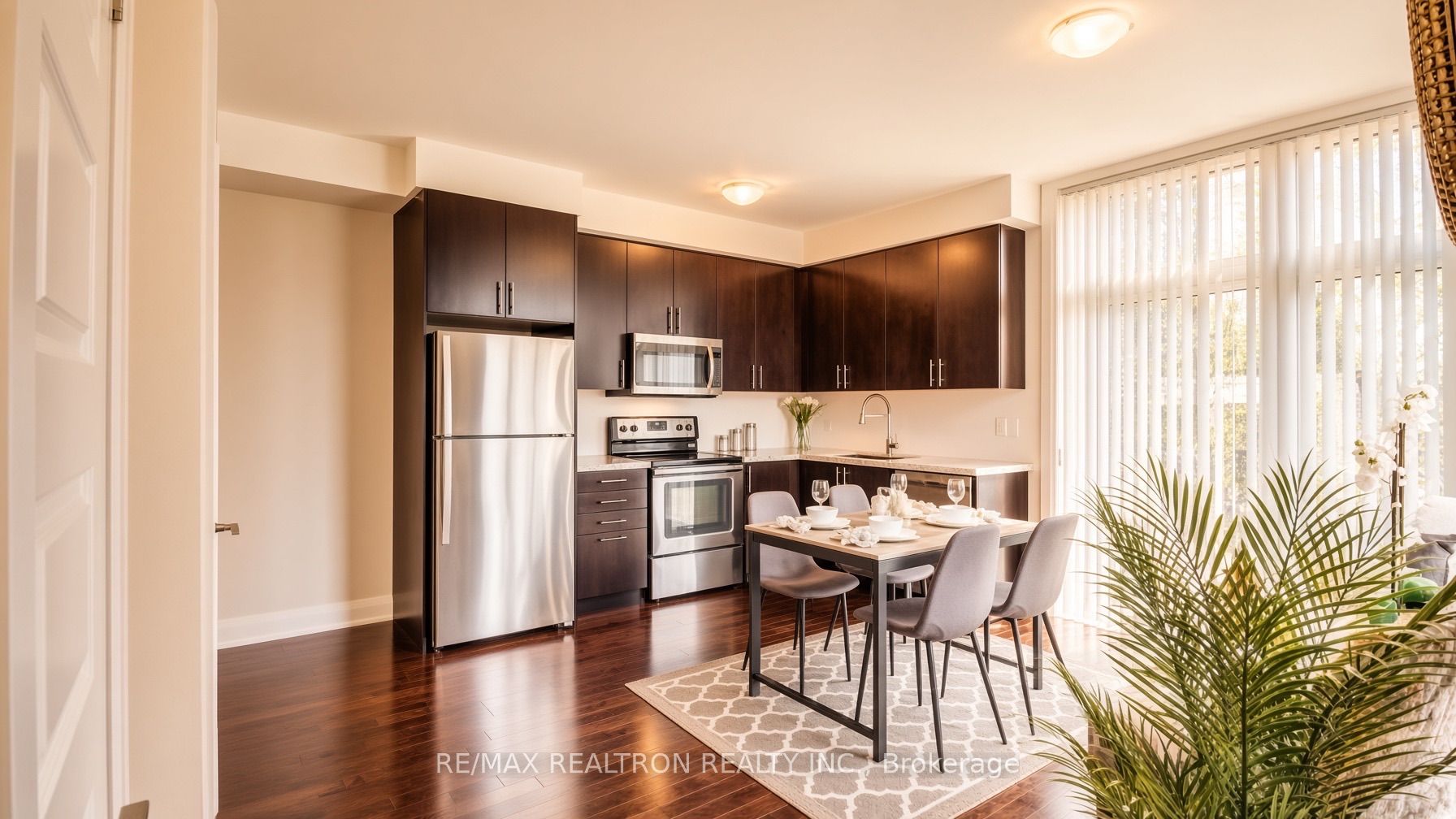 23 Eldora Avenue 112, Toronto, ON M2M 1R3 photo 3