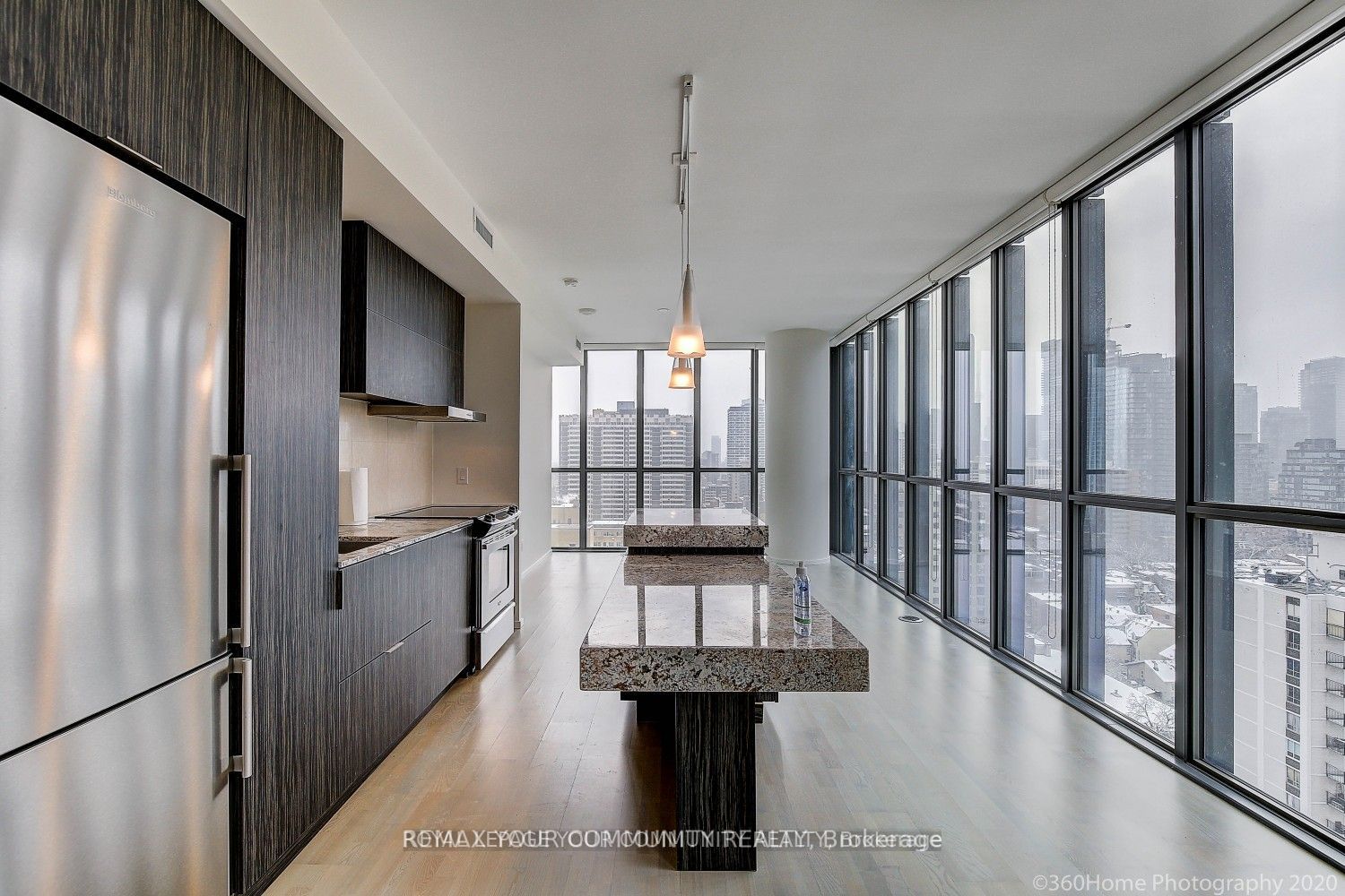 101 Charles Street 1604, Toronto, ON M4Y 0A9 photo 5