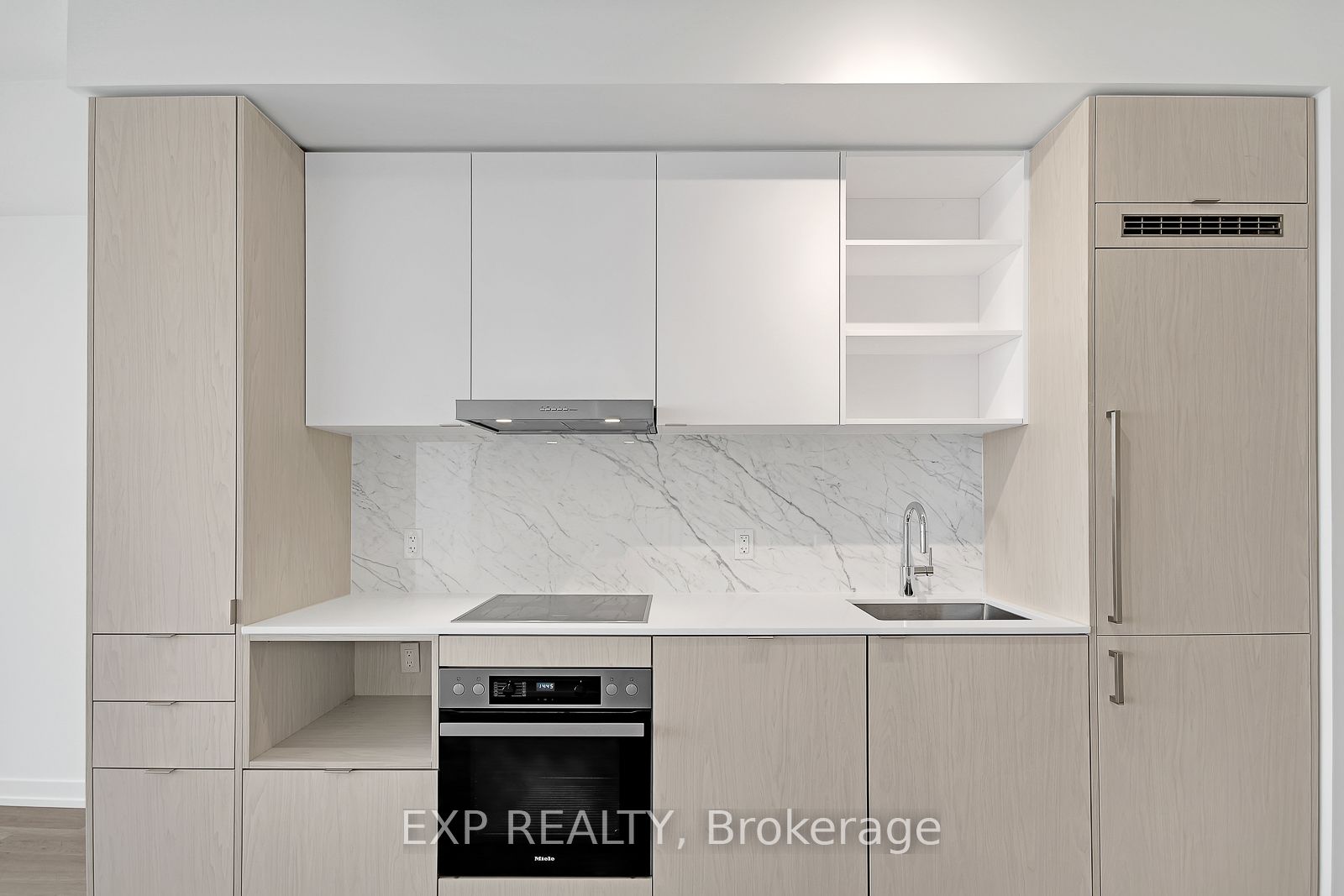55 Cooper Street 7103, Toronto, ON M5E 1Z2 photo 5
