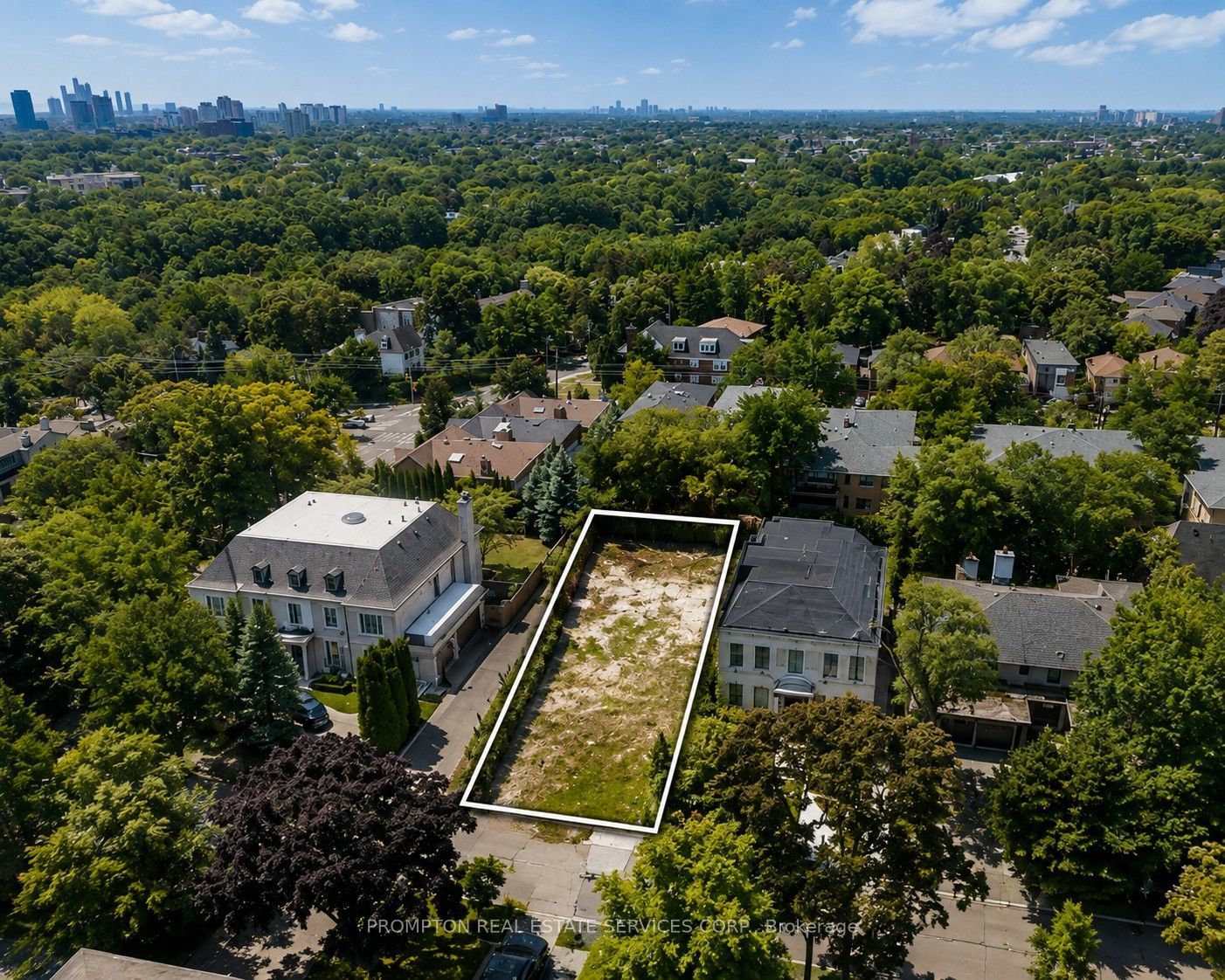 106A Richview Avenue, Toronto, ON M5P 3E9