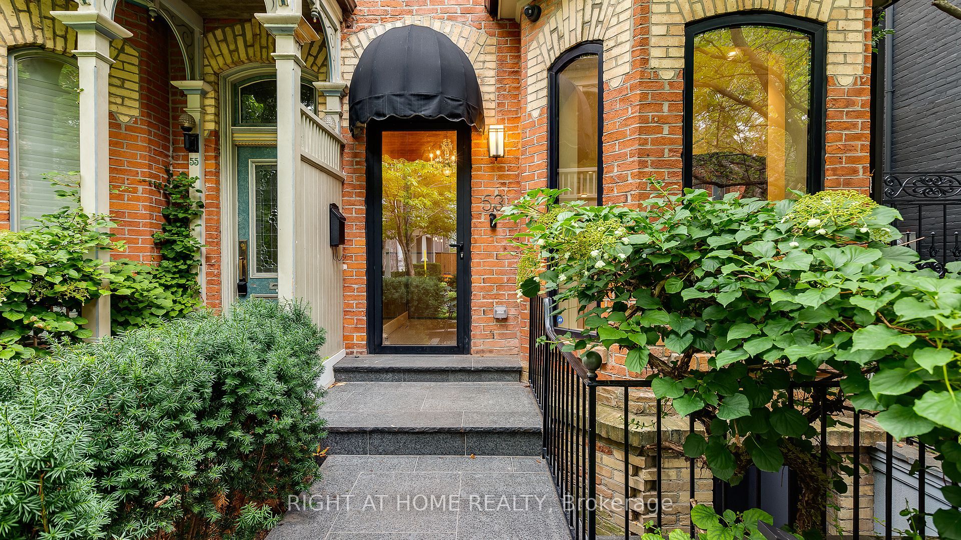 53 Hazelton Avenue, Toronto, ON M5R 2E3 photo 5