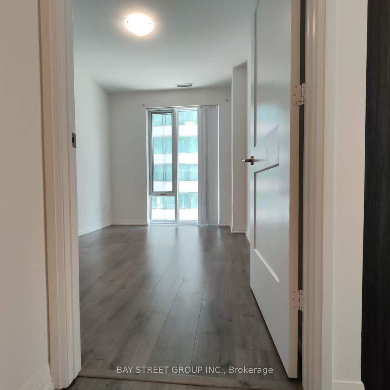 8 Widmer Street 1612, Toronto, ON M5V 0W6 photo 5